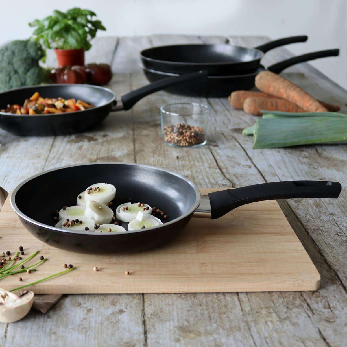 MARCEL - Poêle en aluminium Ø20cm  - compatible induction