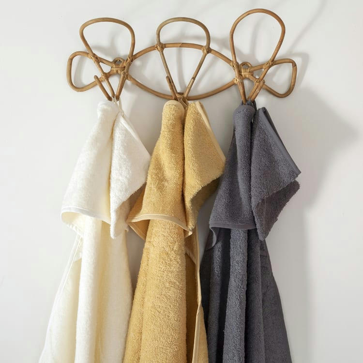 - Cape de bain en éponge 75 x 75 cm ocre jaune