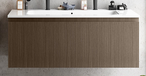 Meuble vasque suspendu plaqué noyer strié l.120 cm   plan vasque blanc mat résine pour 2 robinets, Pura