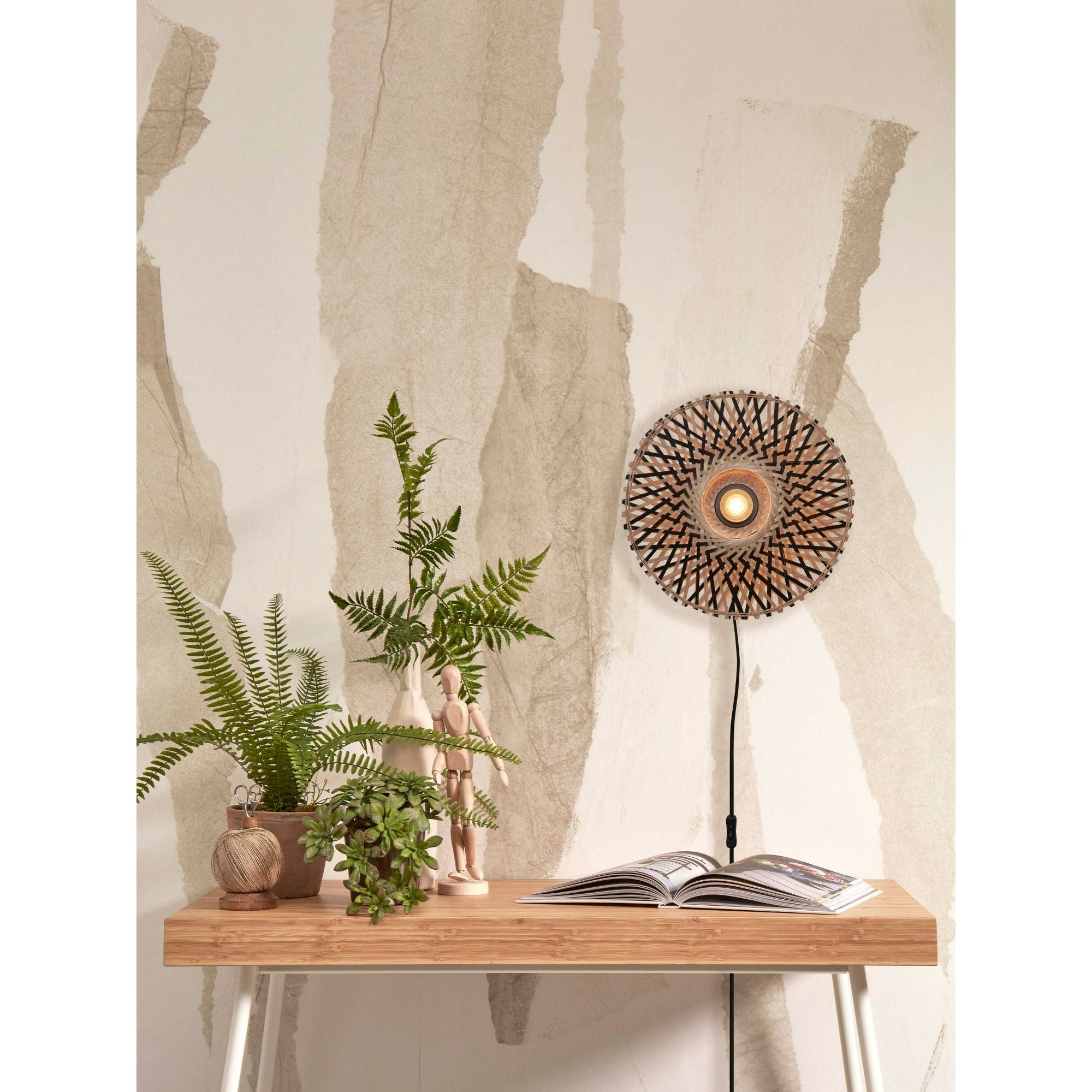 GOOD&MOJO Kalimantan Wandlamp Rond - Ø30cm - Zwart / Bamboe