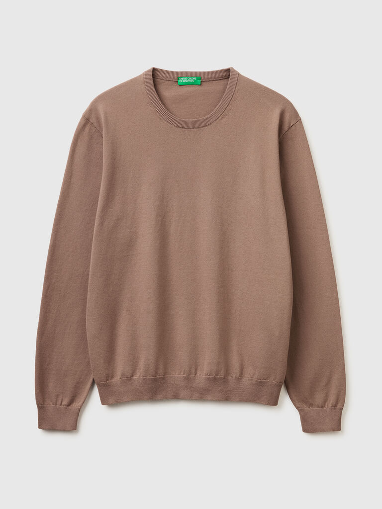 100% cotton crew neck top