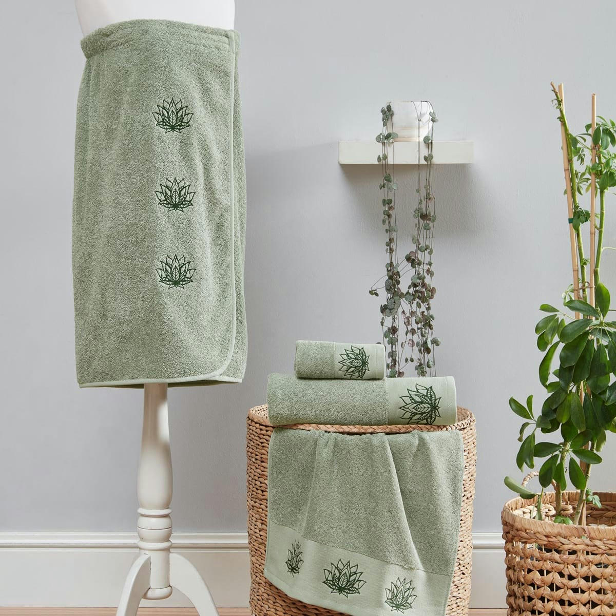 NUCIFERA - Serviette de toilette  sauge 50x100 cm