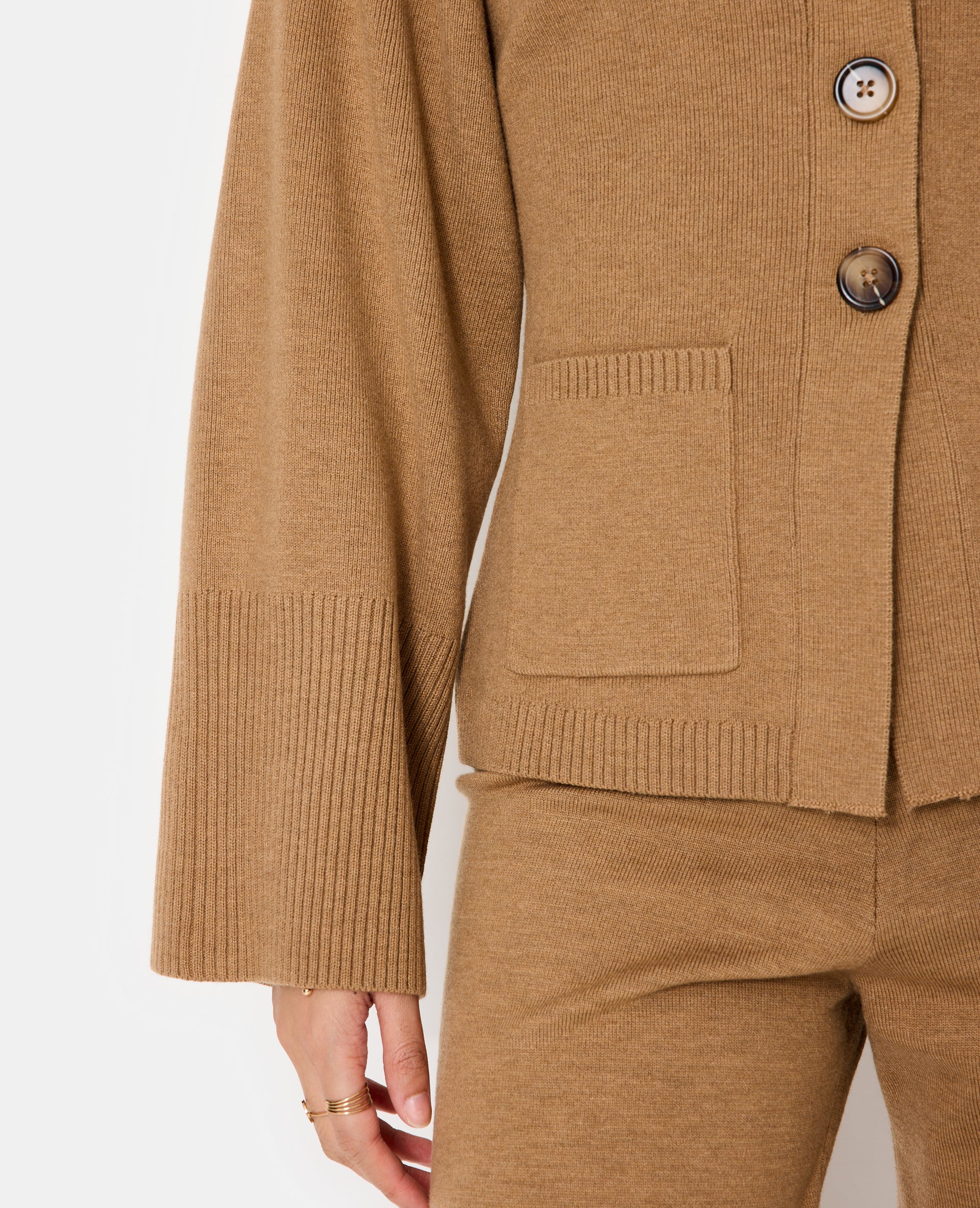 Gilet long et cintré avec poches