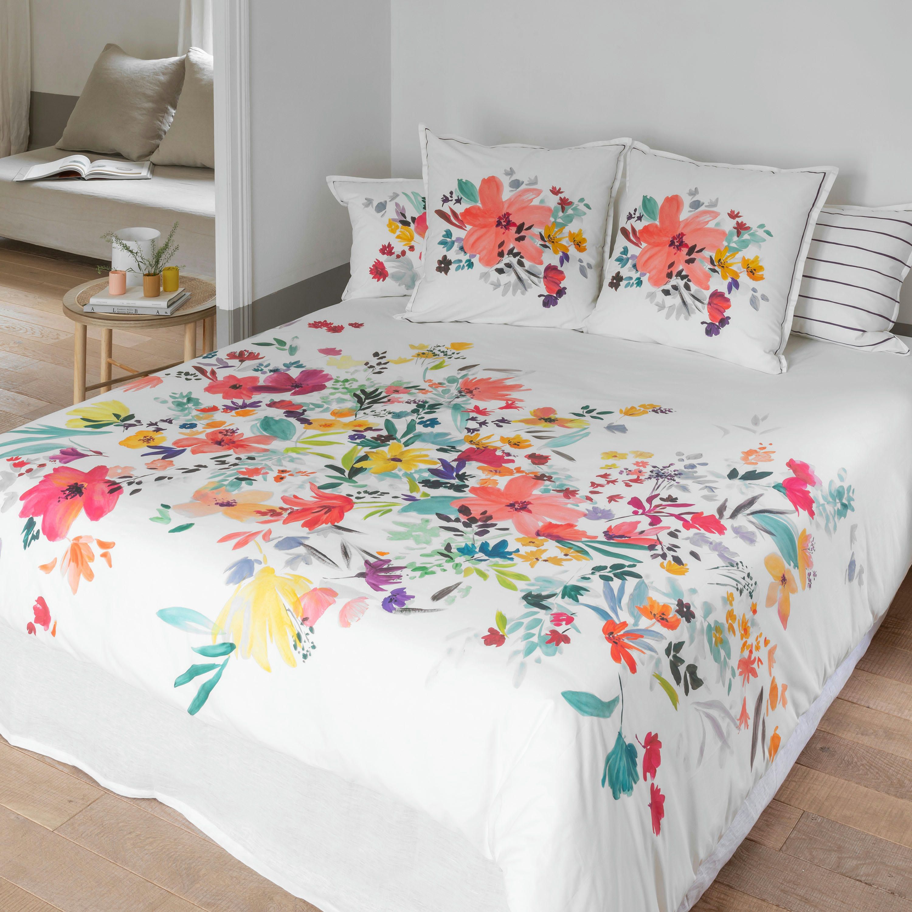 ODE - Housse de couette percale de coton e fleurs  blanc 200x200