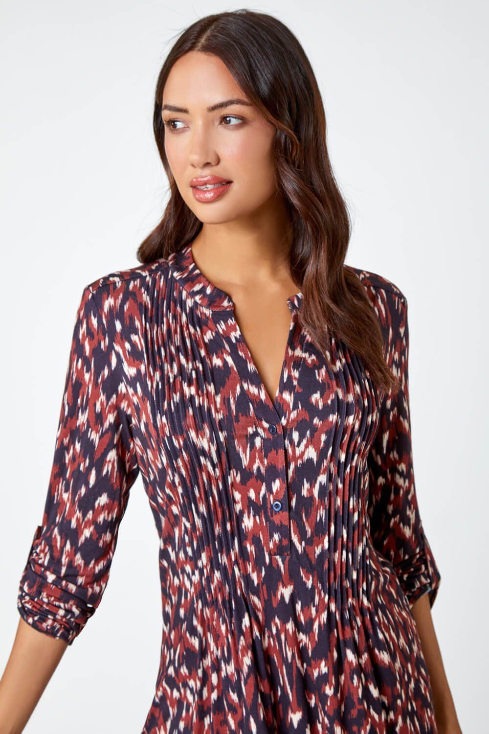 Roman Abstract Print Pintuck Stretch Top