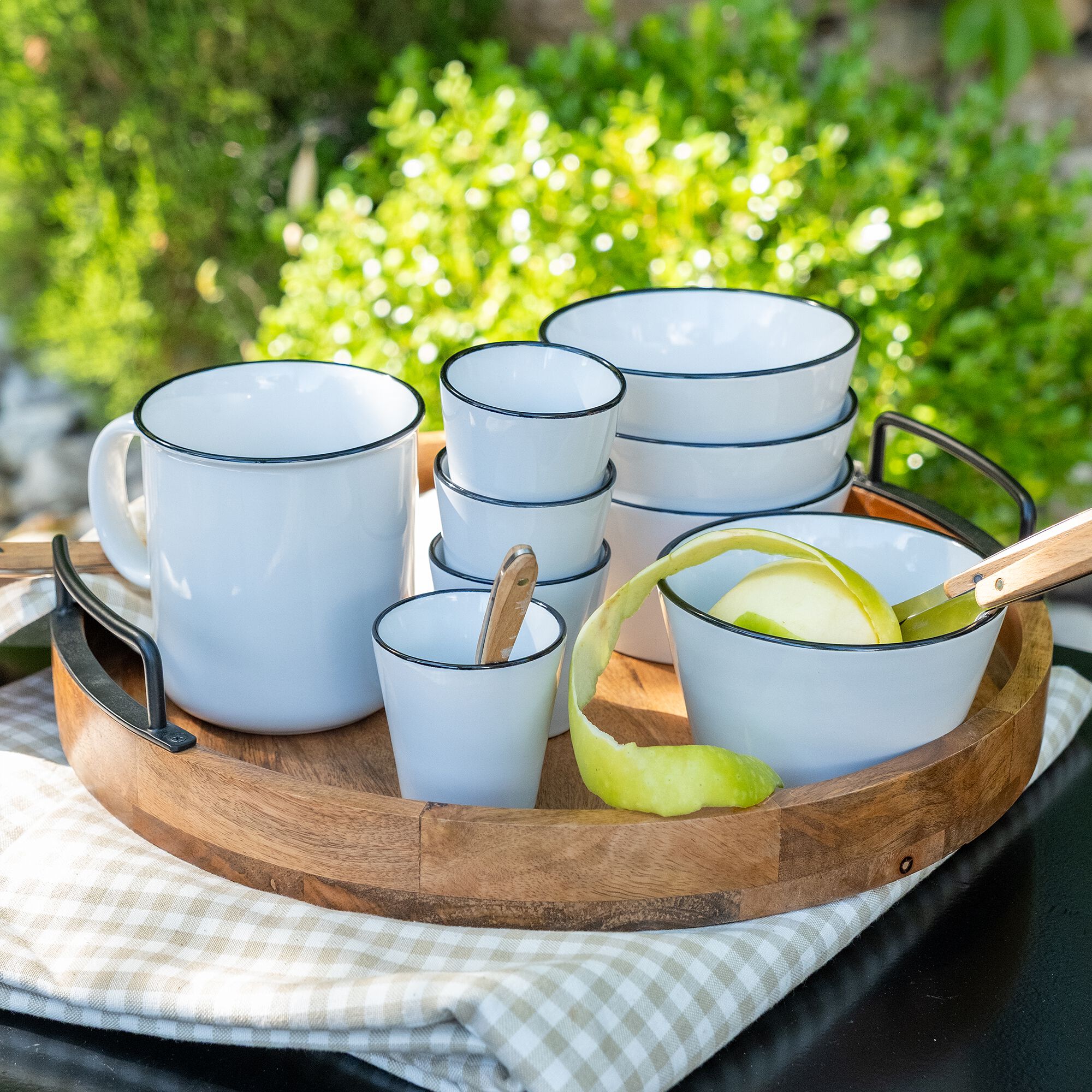 ANNE - Coupelle en grès avec liseré noir D13cm - blanc