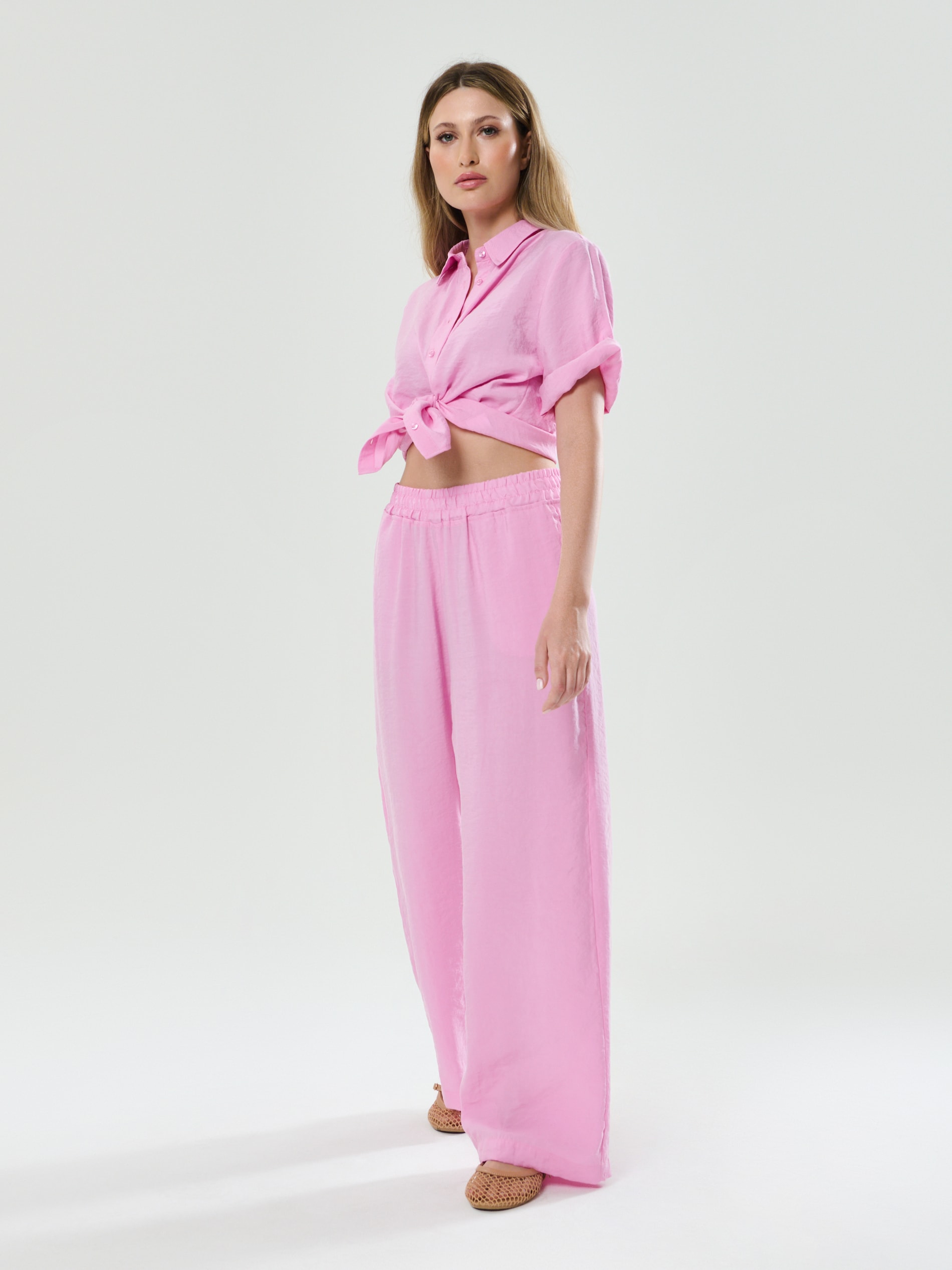 Spodnie wide leg z modalem