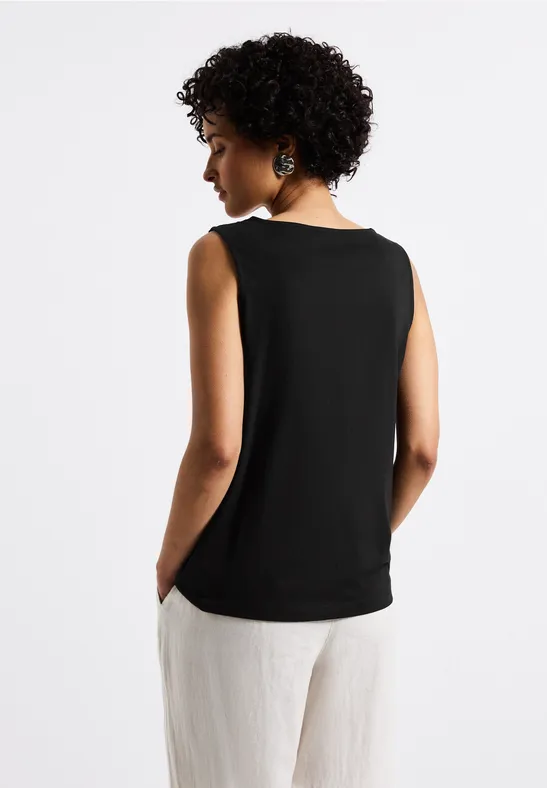 Top mit Zierstickerei