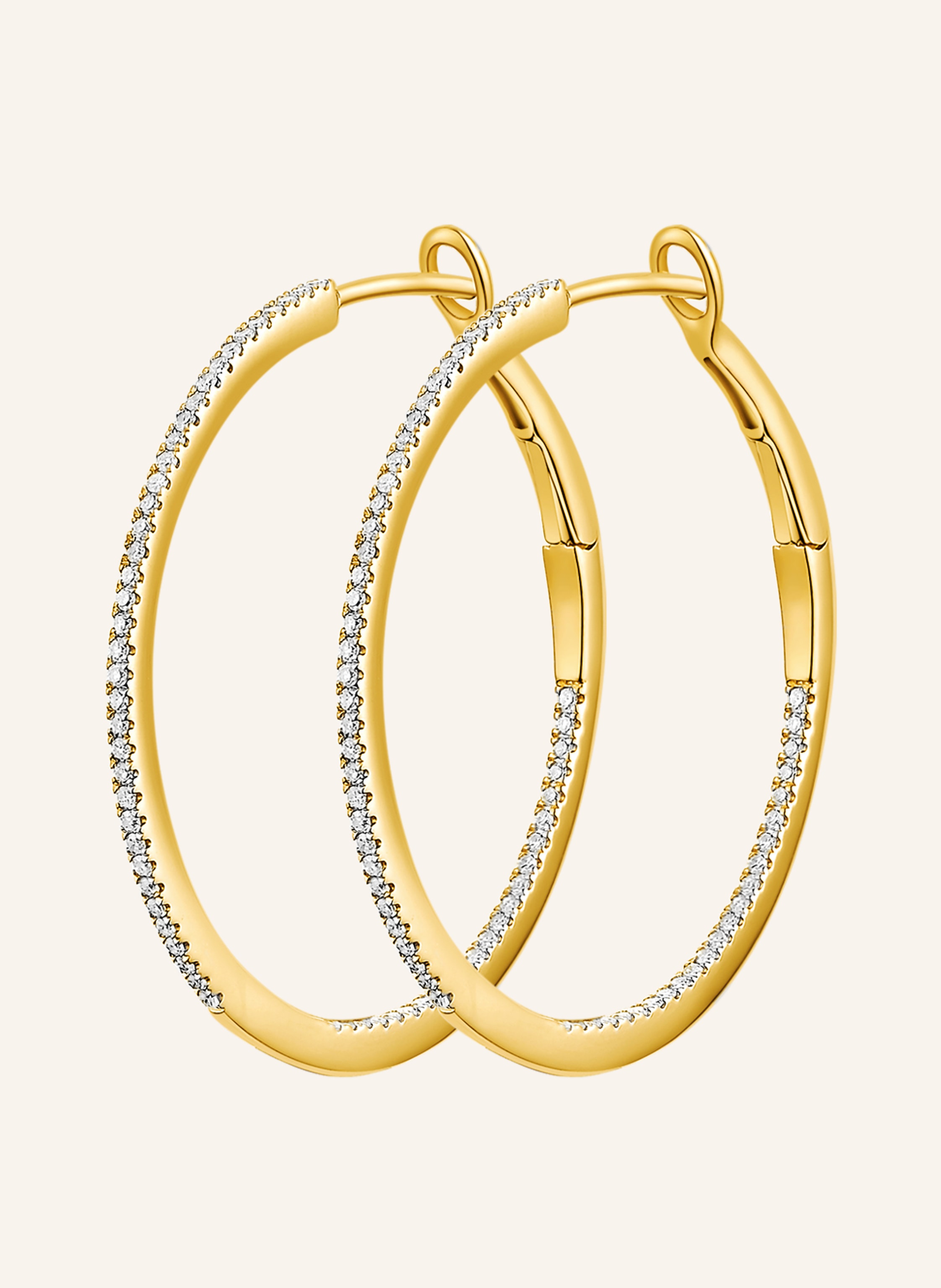 Leaf Creolen CIRCLE M aus 18 Karat Gelbgold mit Diamanten
