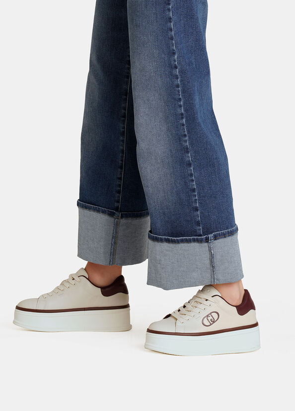 Sneakers platform con logo