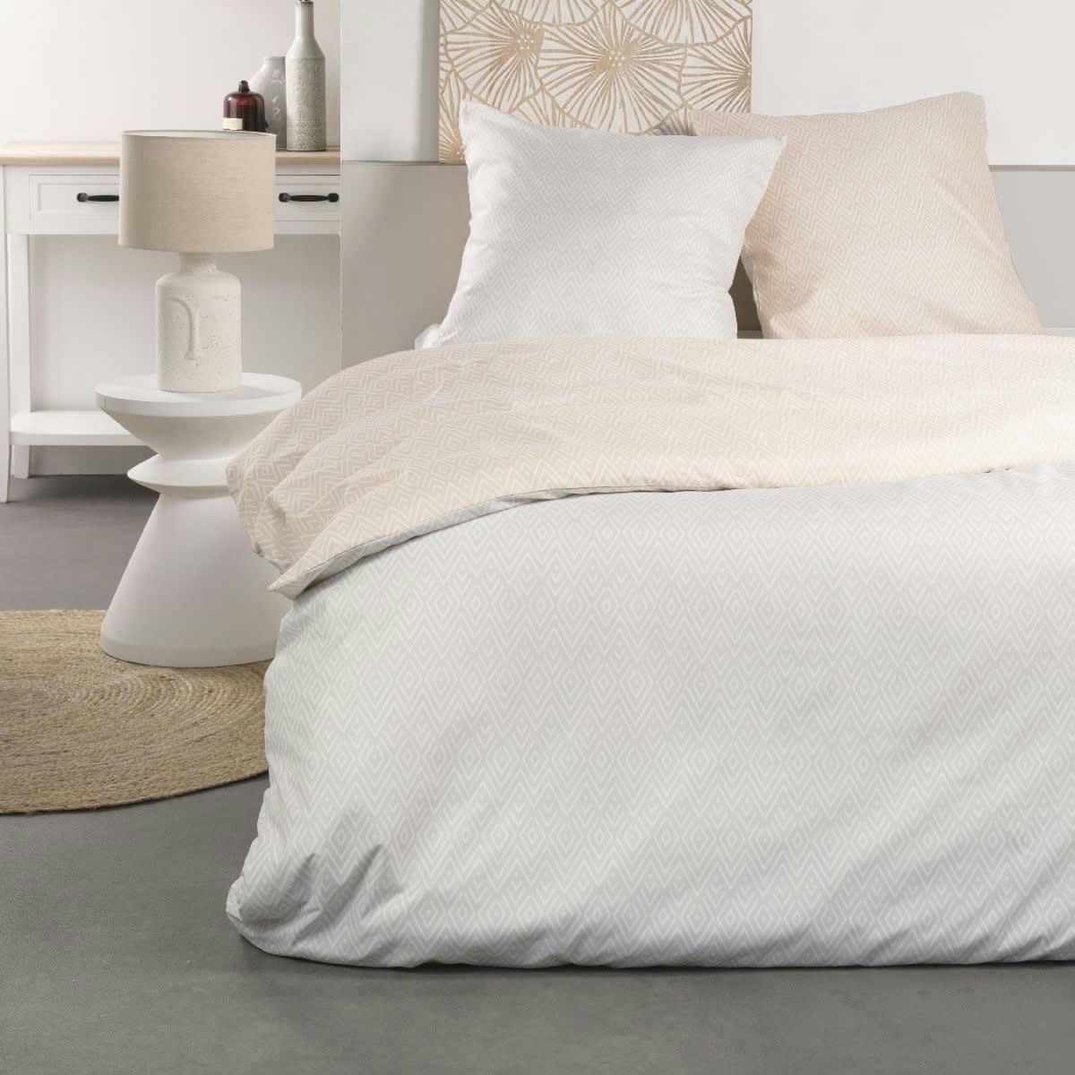 - Parure de lit en Polyester Beige 220x240 cm