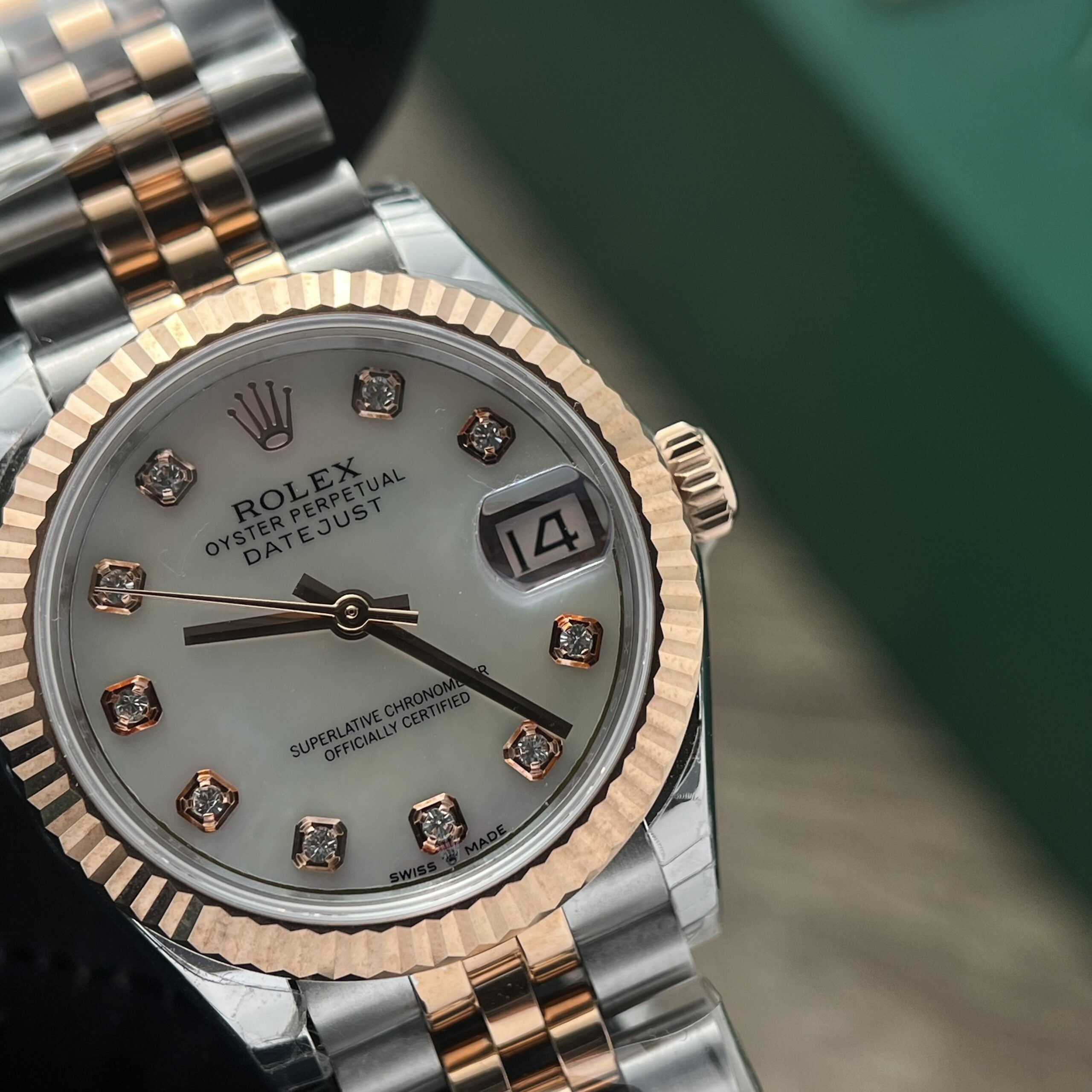 Rolex Datejust SS/RG Plated MOP Dial Diamonds 31mm Jub Replica
