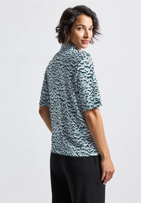 Shirt im Blusenlook