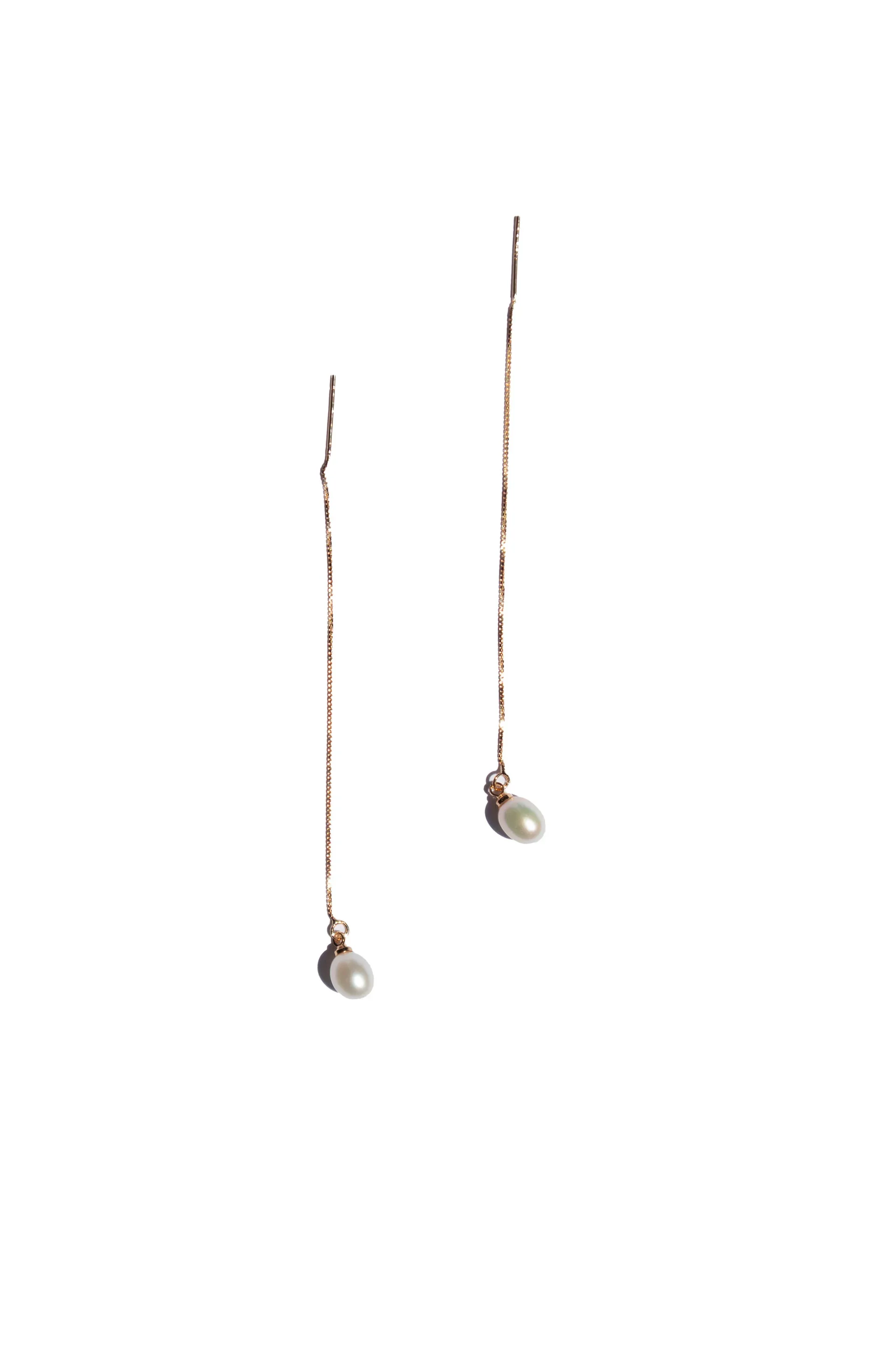 Lilith — Pearl Thread Earrings