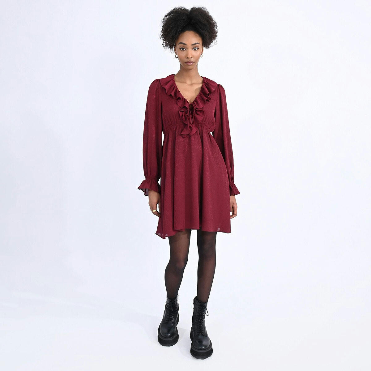 Robe  manches longues col volanté