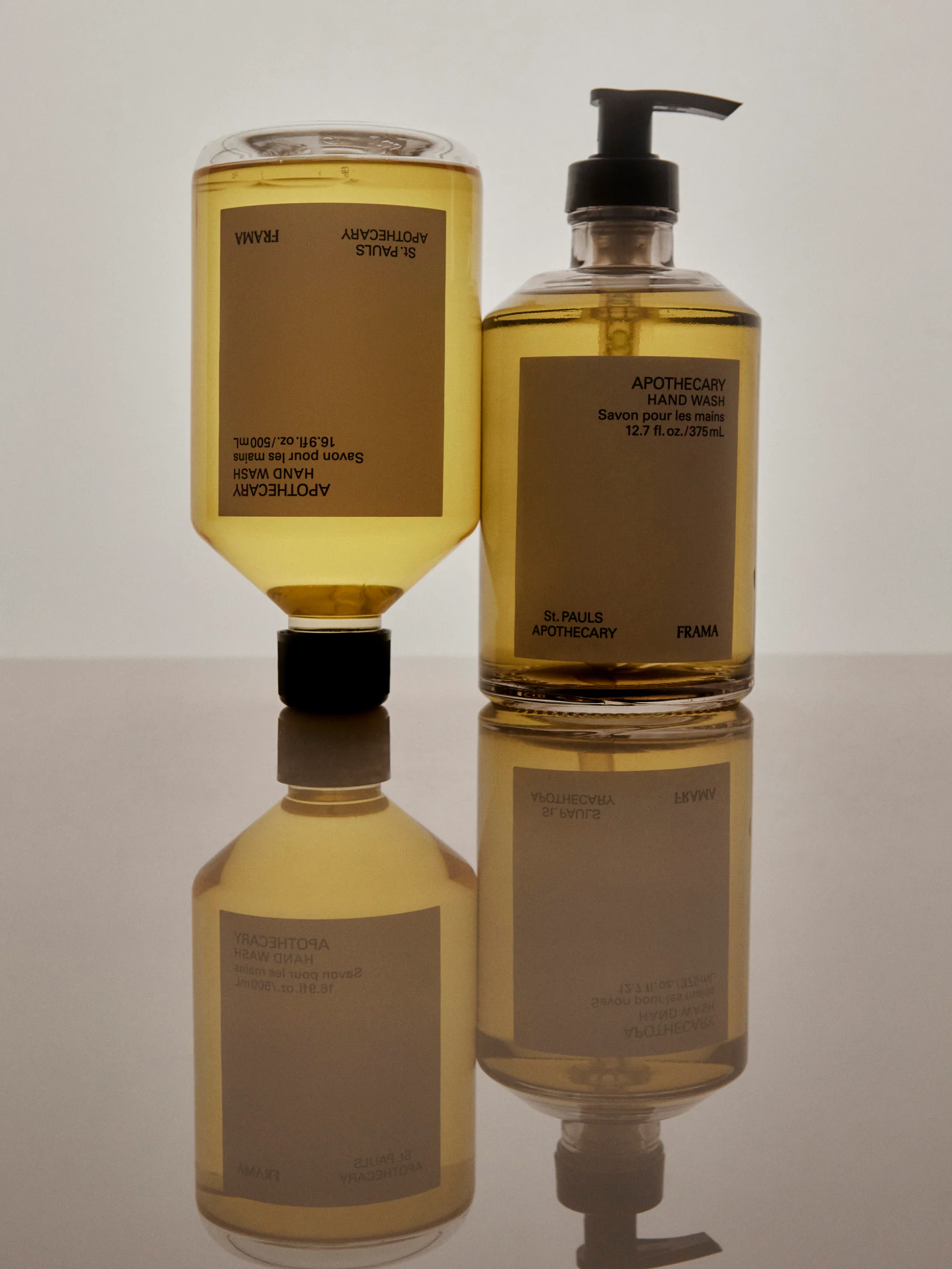 Handseife Nachfüllpackung Apothecary (Sandelholz, Zeder & Ylang Ylang)