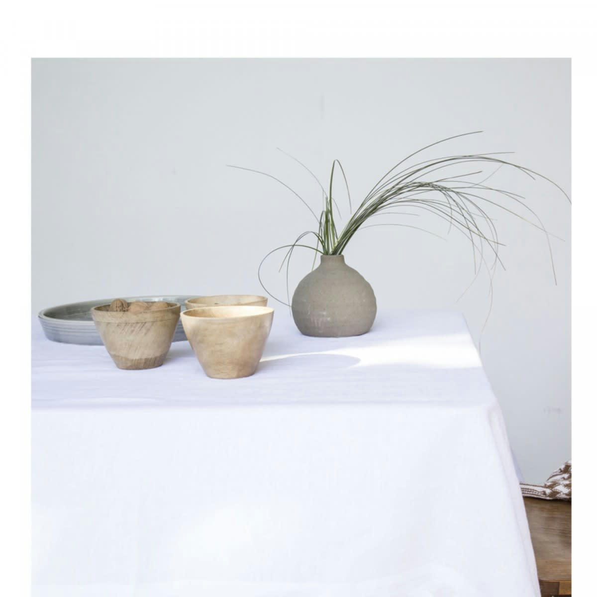 LES ESSENTIELS - Nappe en lin lavé blanc 175x250