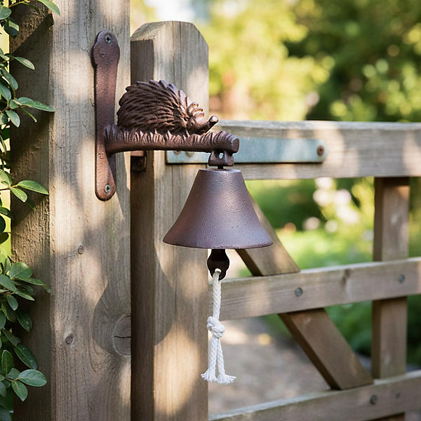 Cloche de jardin hérisson en fonte