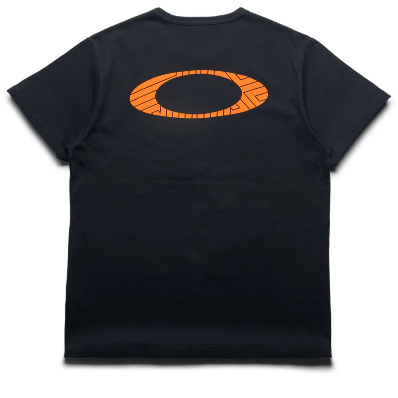 Albino & Preto x Oakley Vert Tee - Black