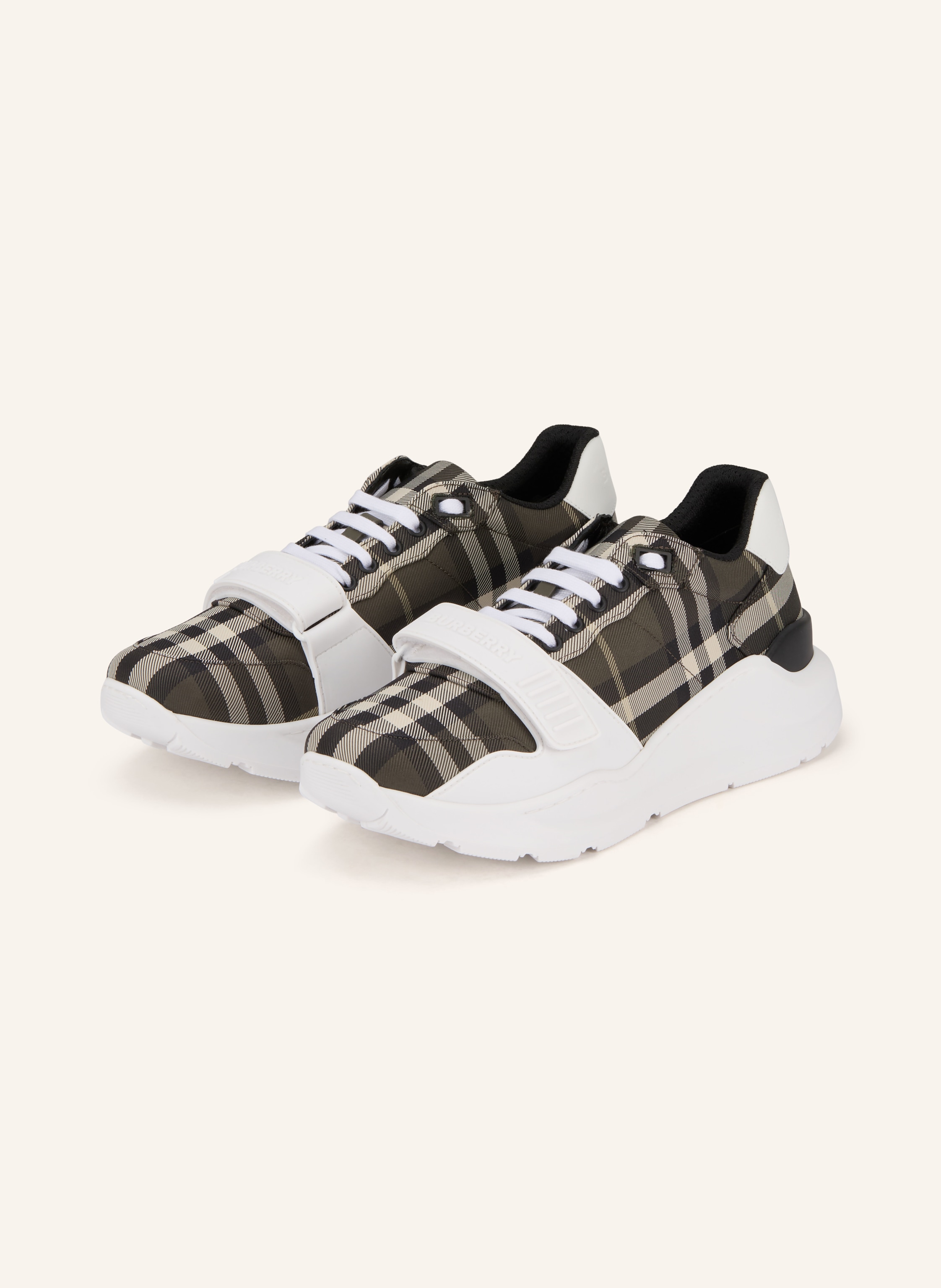 BURBERRY Sneaker