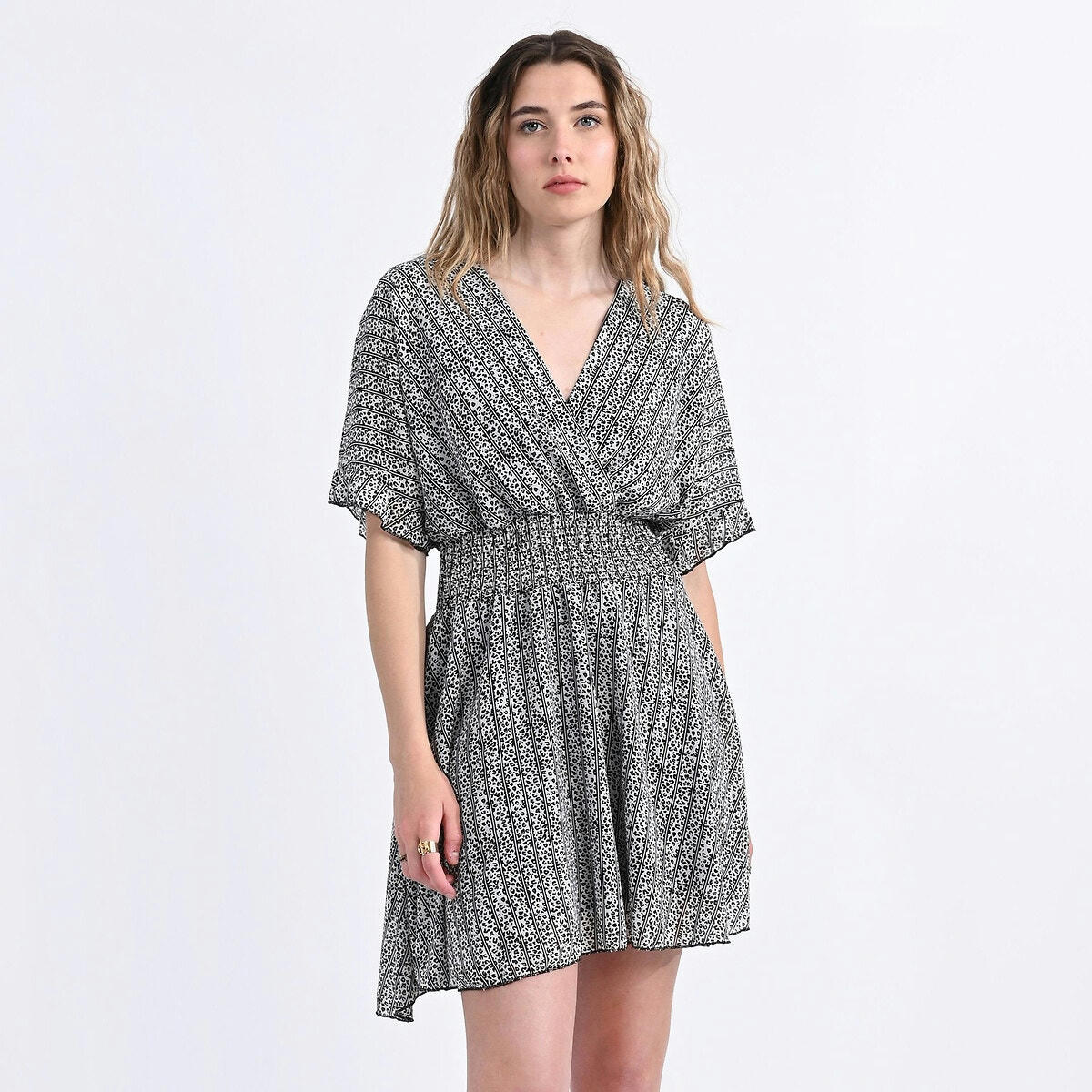 Robe  courte effet cache-cœur