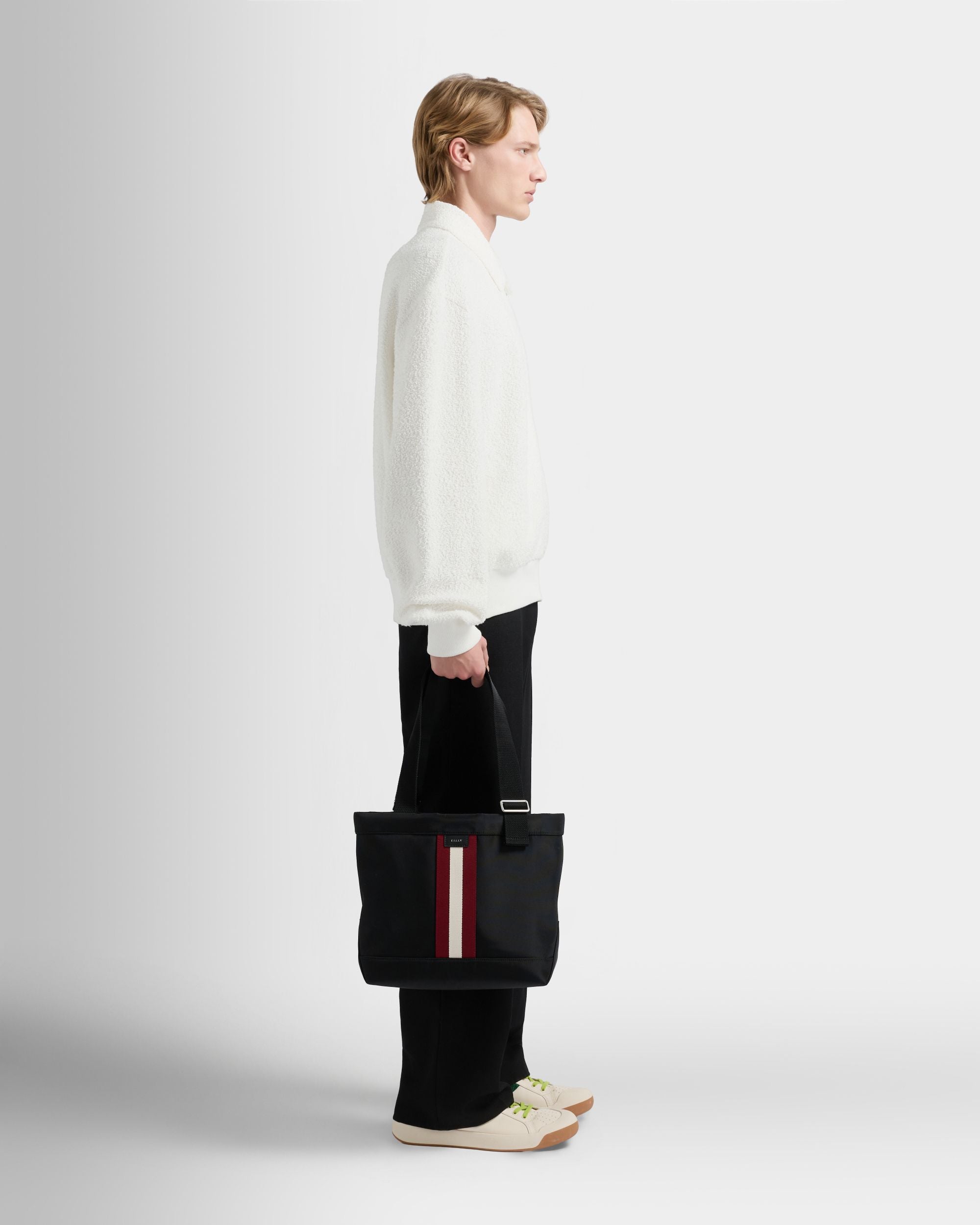 Code Tote Bag aus schwarzem Nylon