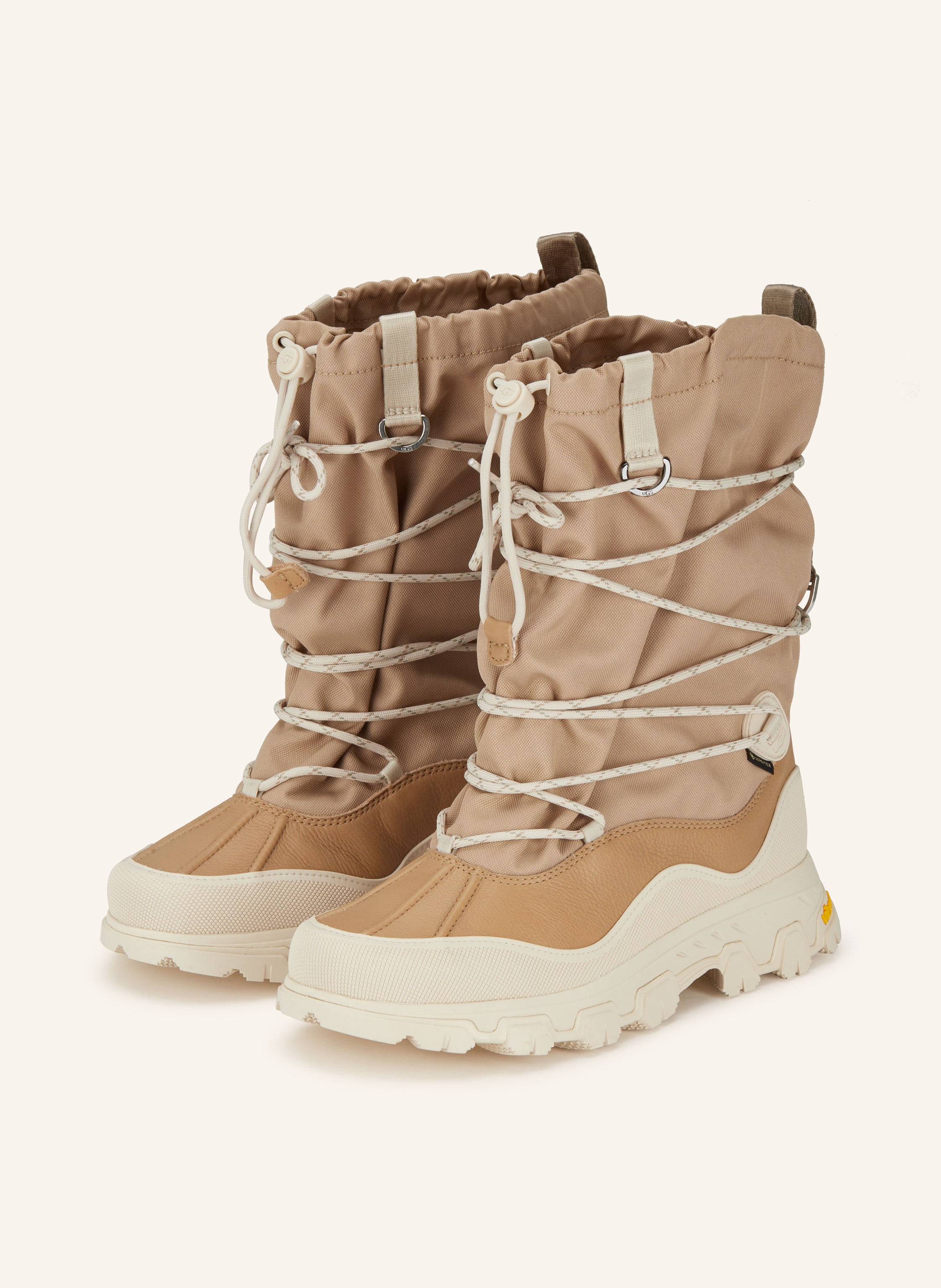UGG Schnürboots METROPEAK