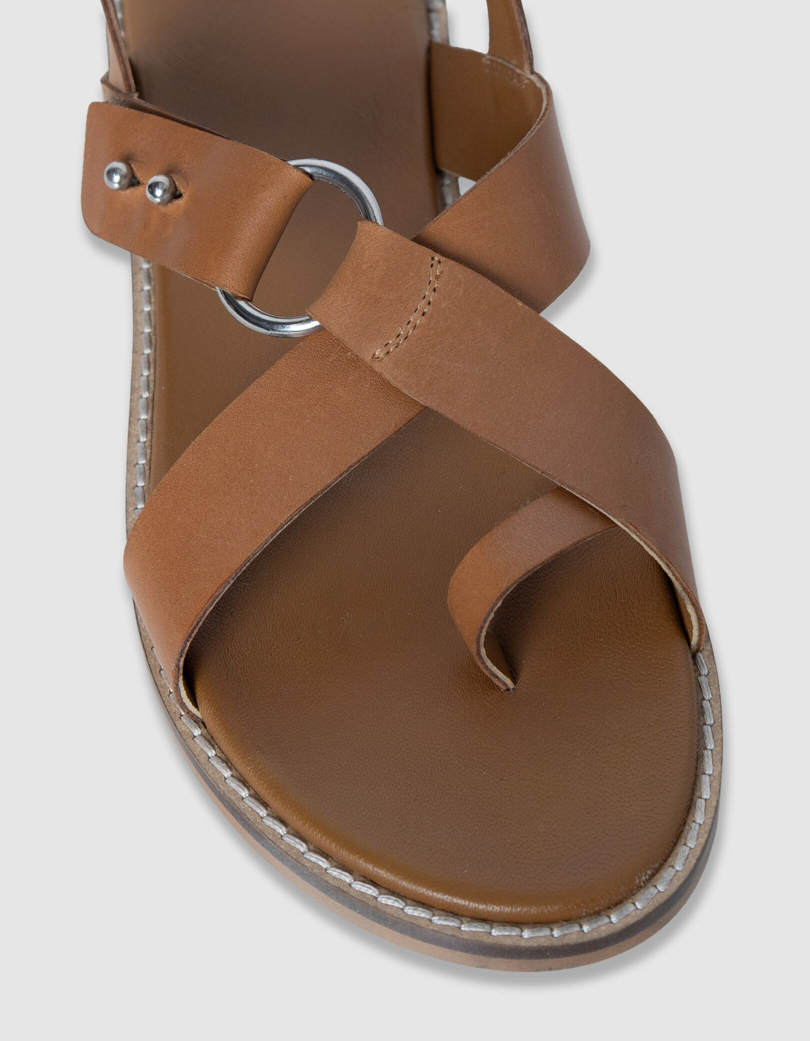 Sandales entredoigt plates camel cuir Femme