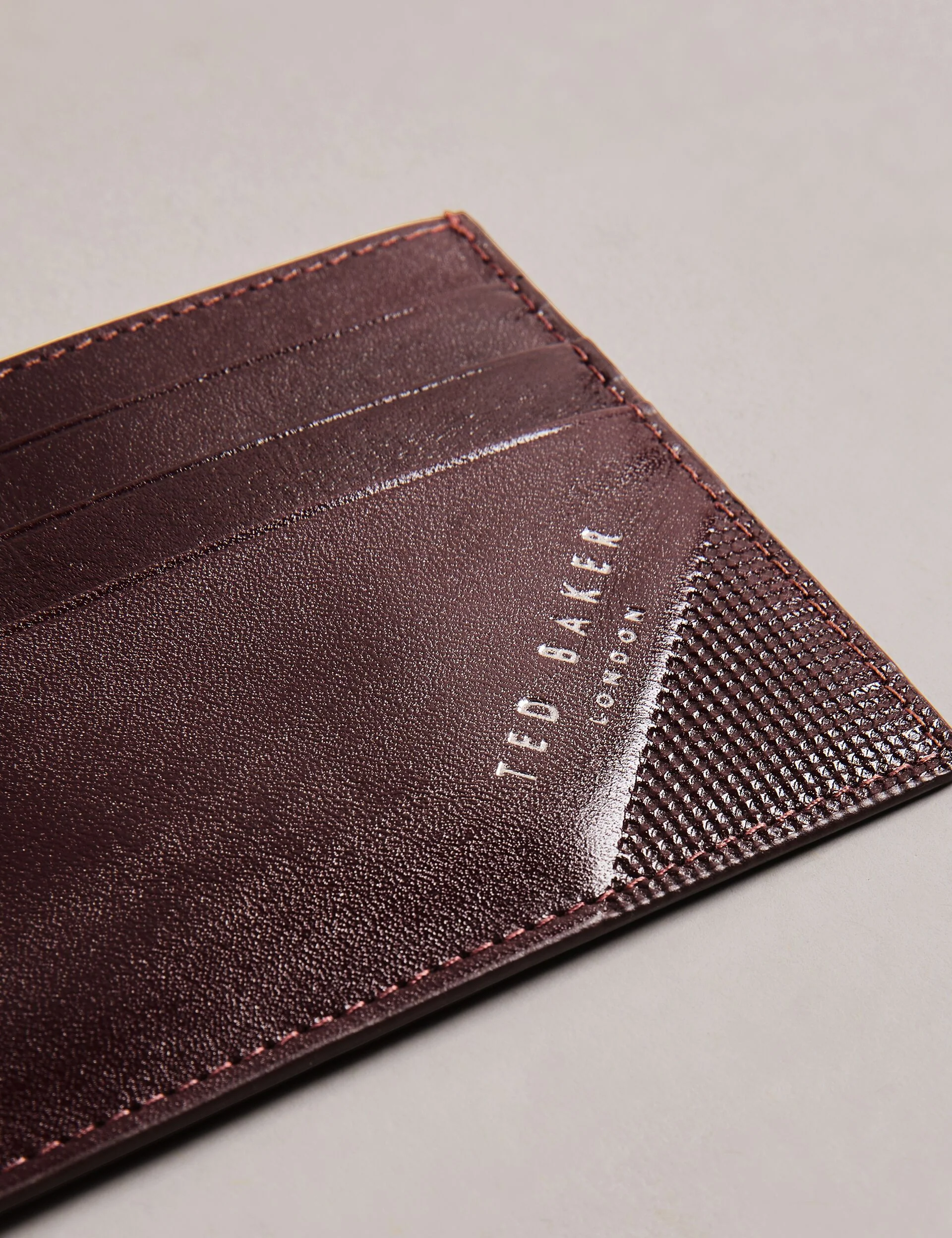RAFFLES | BROWN