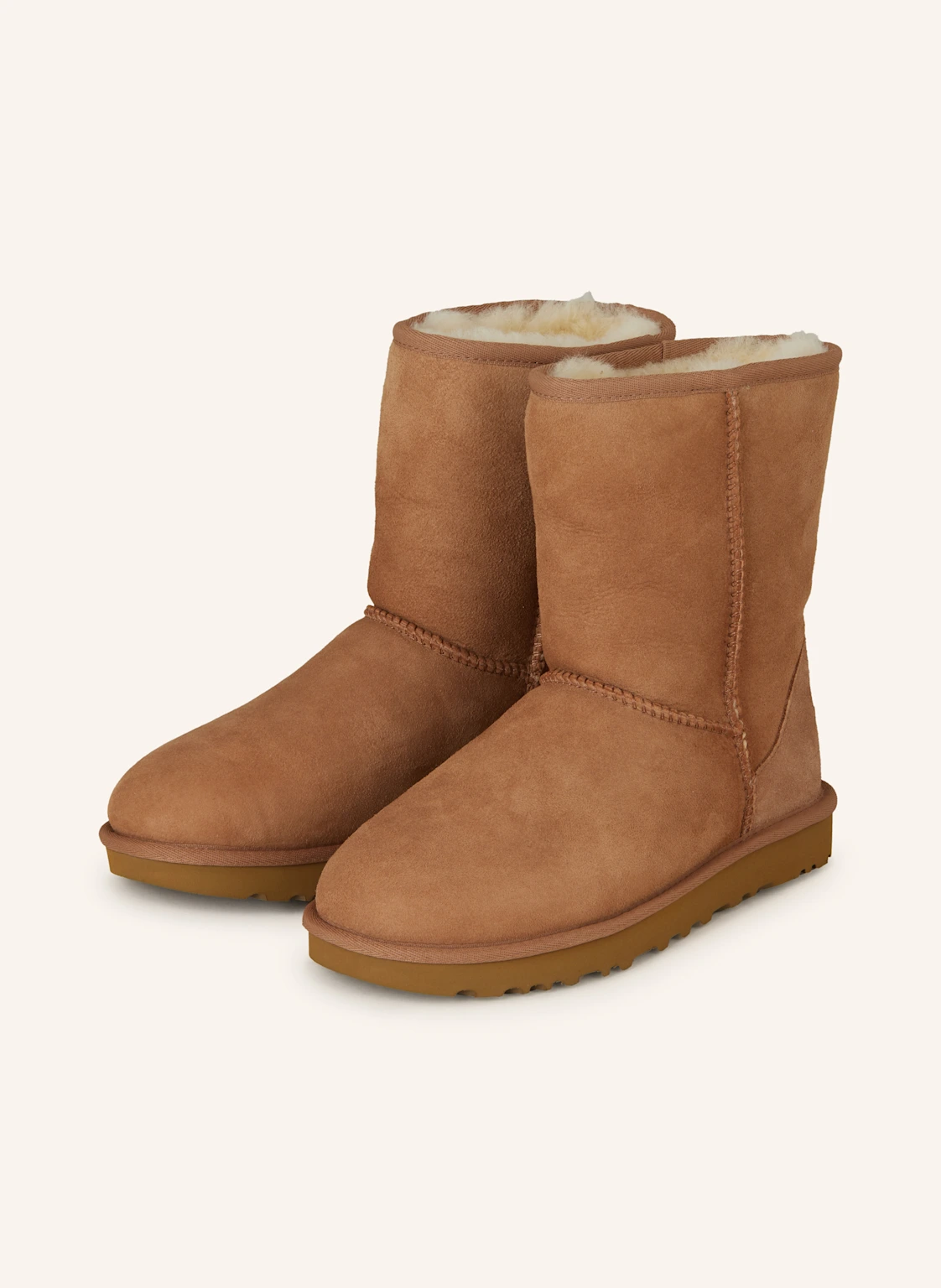 UGG Boots CLASSIC SHORT II