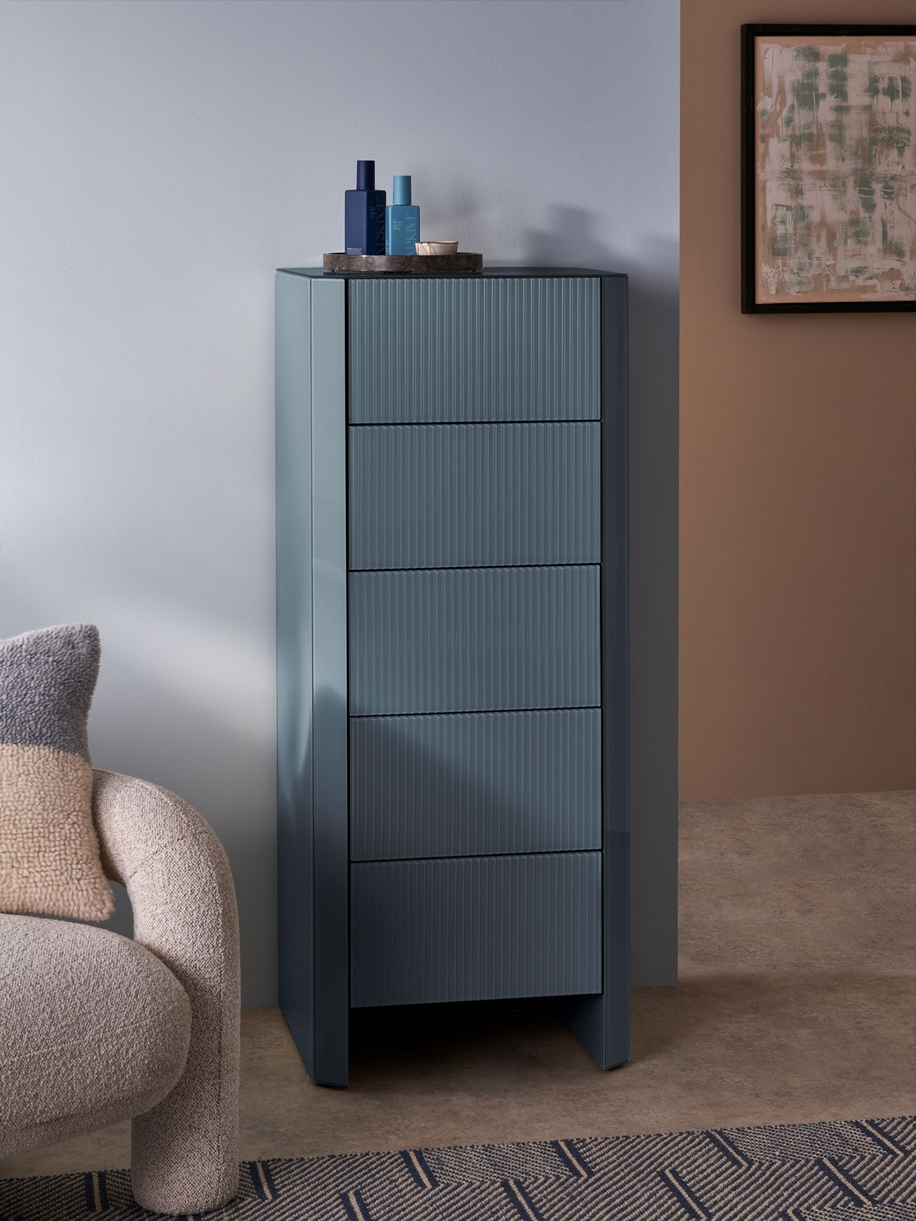 Eleni 5 Drawer Chest of Drawers in Blue Glass