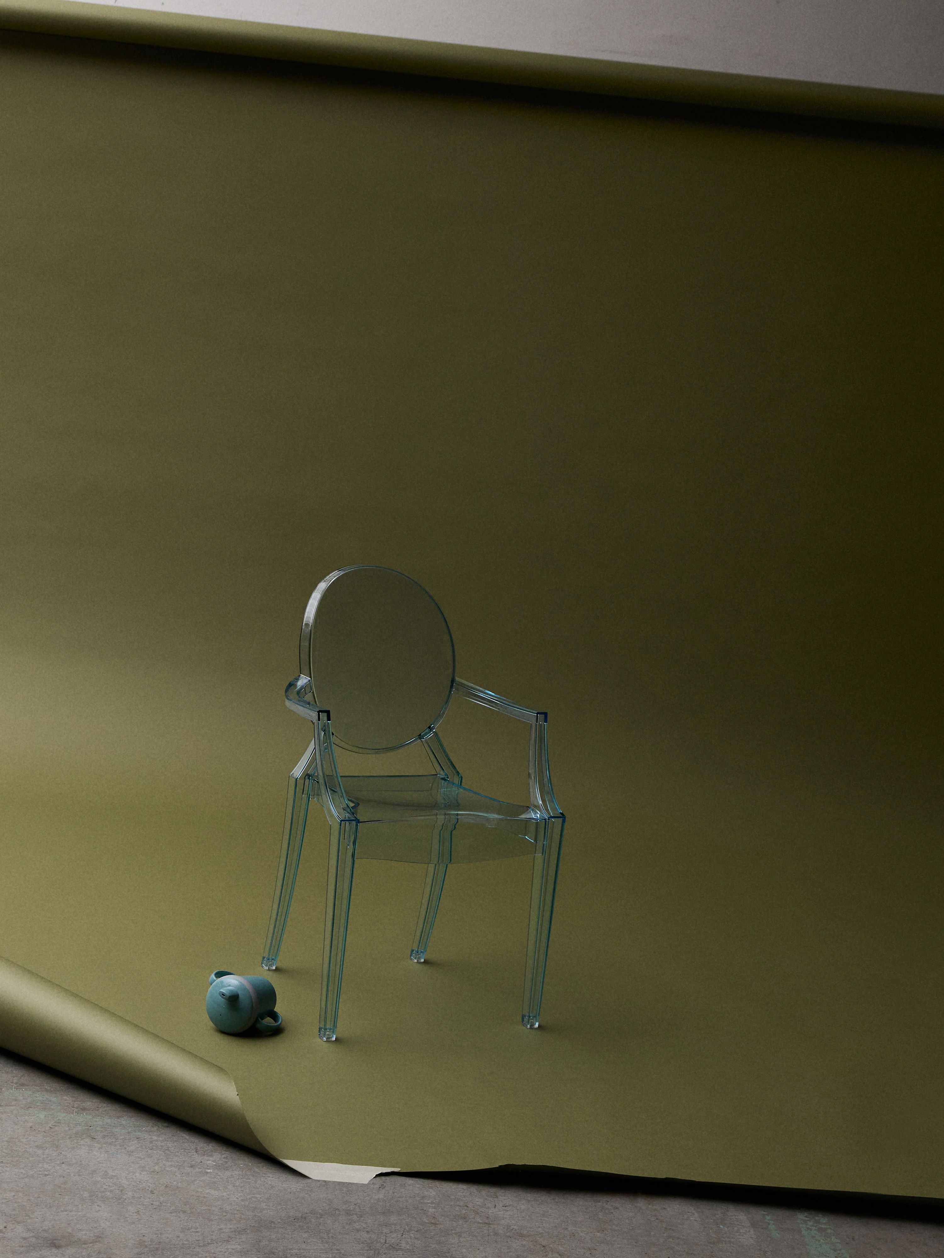 Kinder-Design-Stuhl Lou Lou Ghost