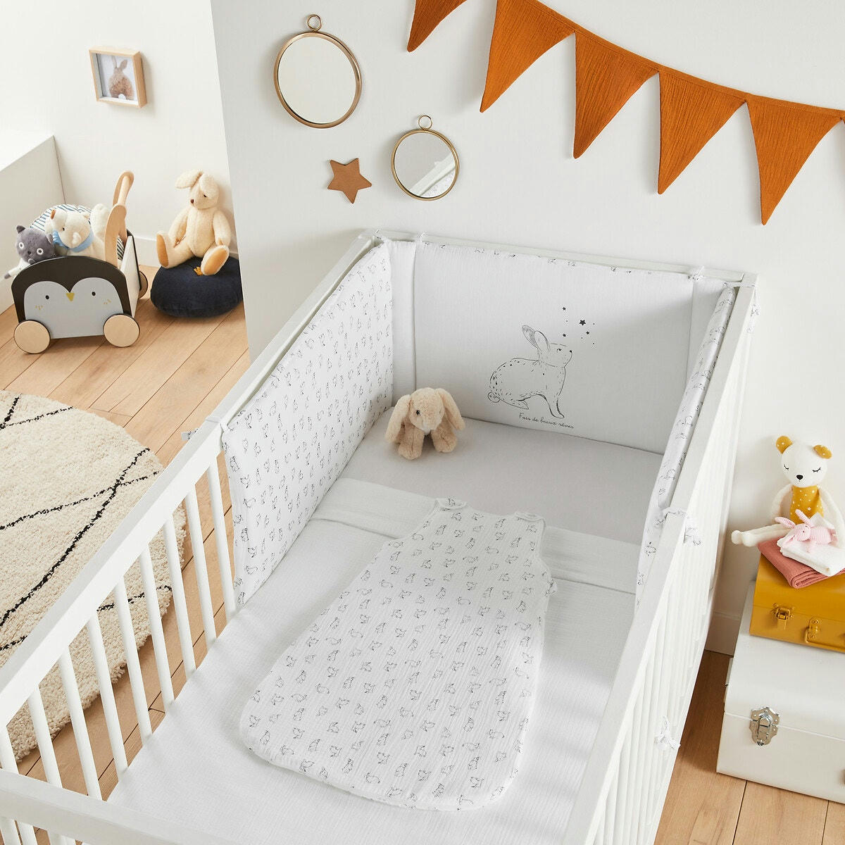 Tour de lit gaze de coton bio, imprimé lapins
