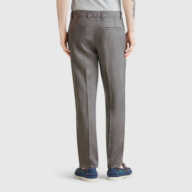 Chinos in pure linen