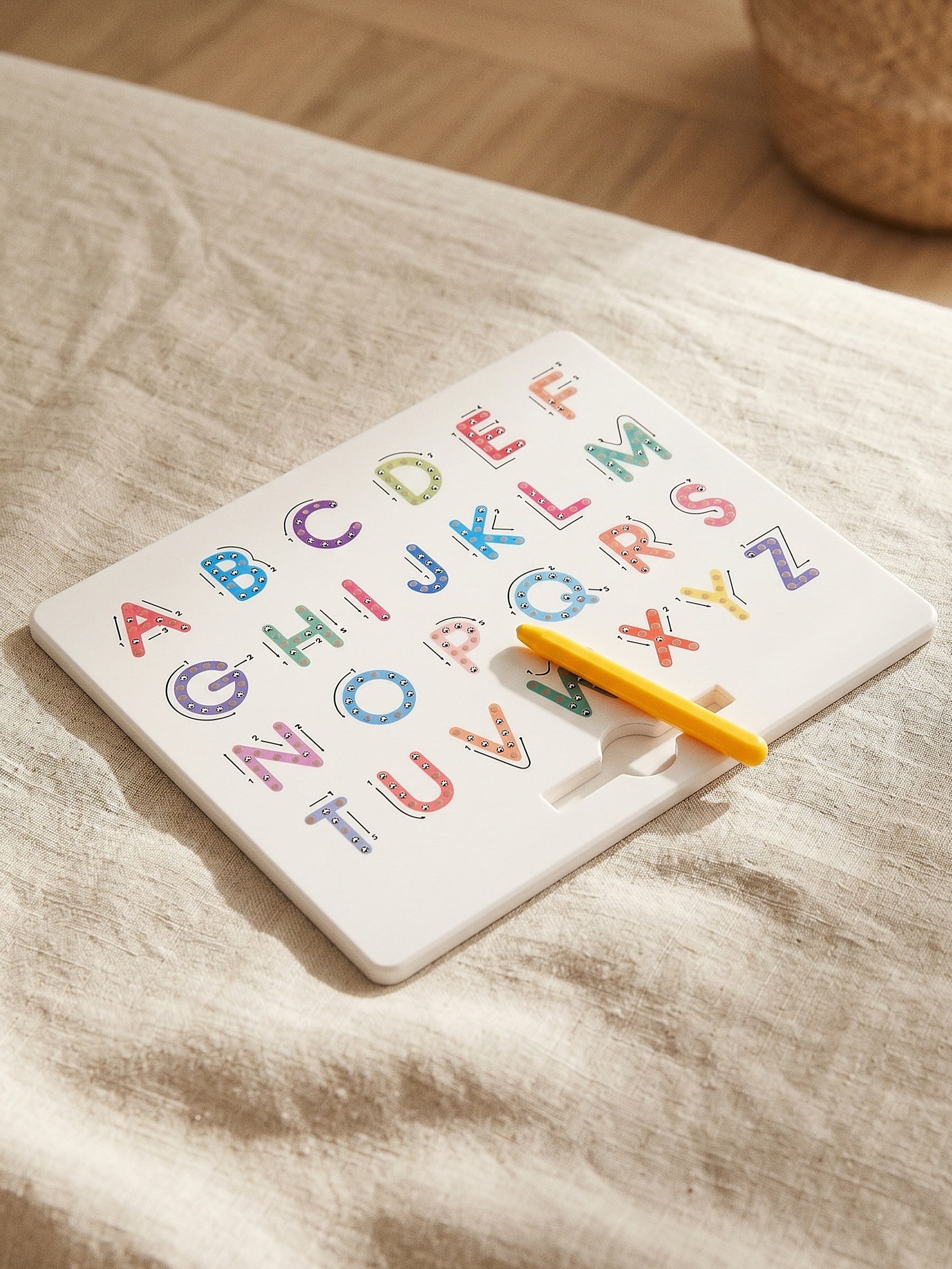 Edukacyjna tablica magnetyczna do nauki liter
