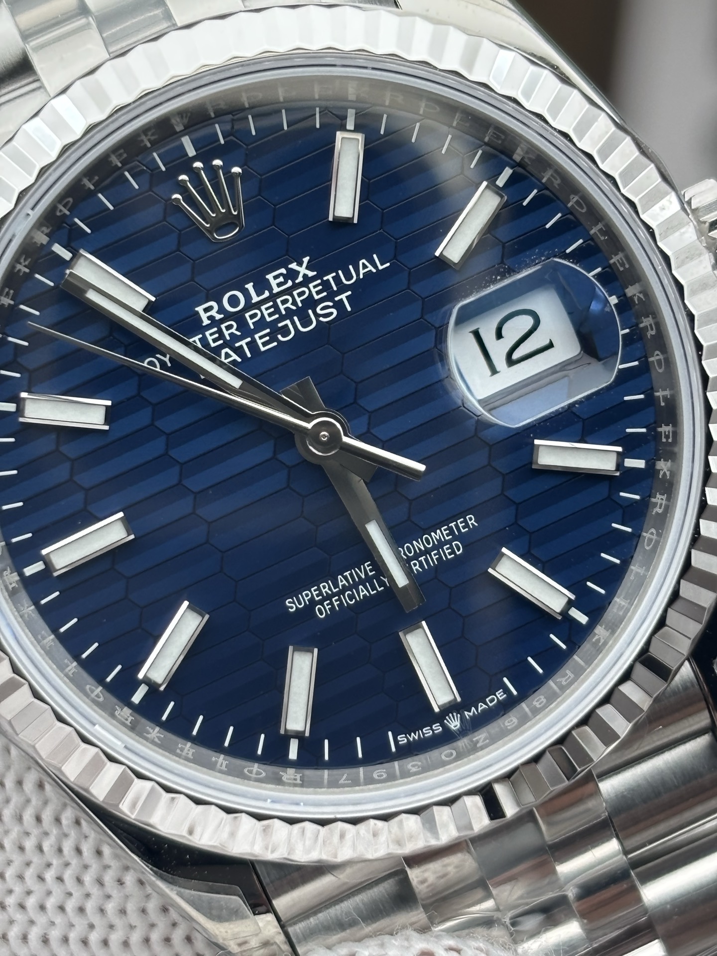 Rolex Datejust 36 Fluted Bezel Blue Fluted-Motif Dial Jubilee Watch  -10