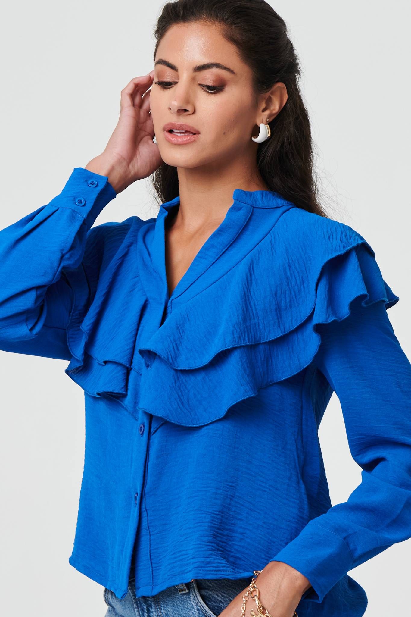 Izabel London Ruffled Detail Long Sleeve V-Neck Blouse