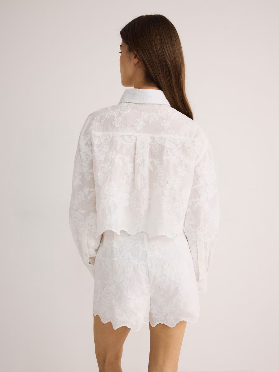 Broderie Shorts