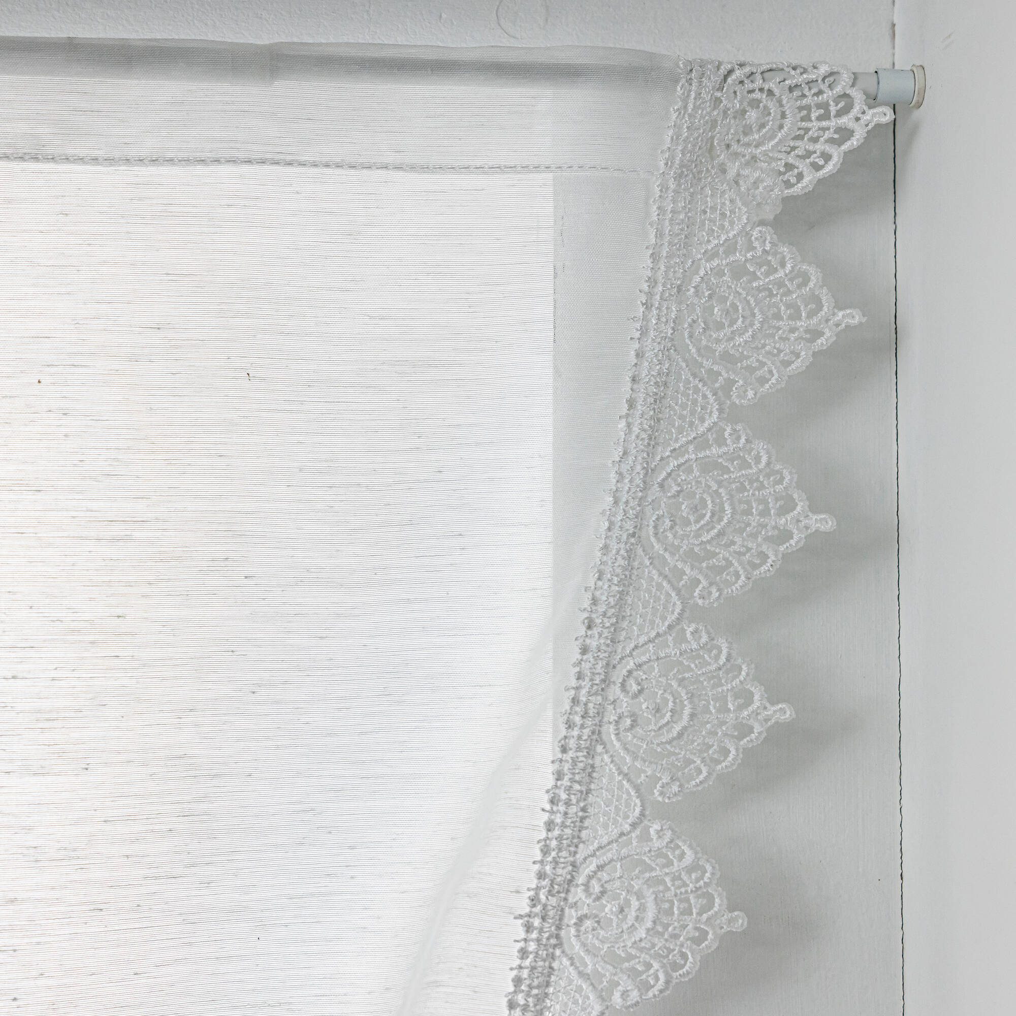 Rideau macramé finition passe-tringle embrasse assortie - la paire