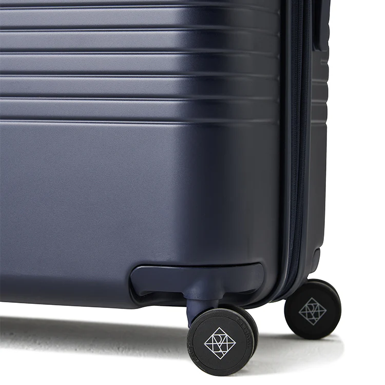 The Milan – Marine Medium Expandable Checked-In Suitcase