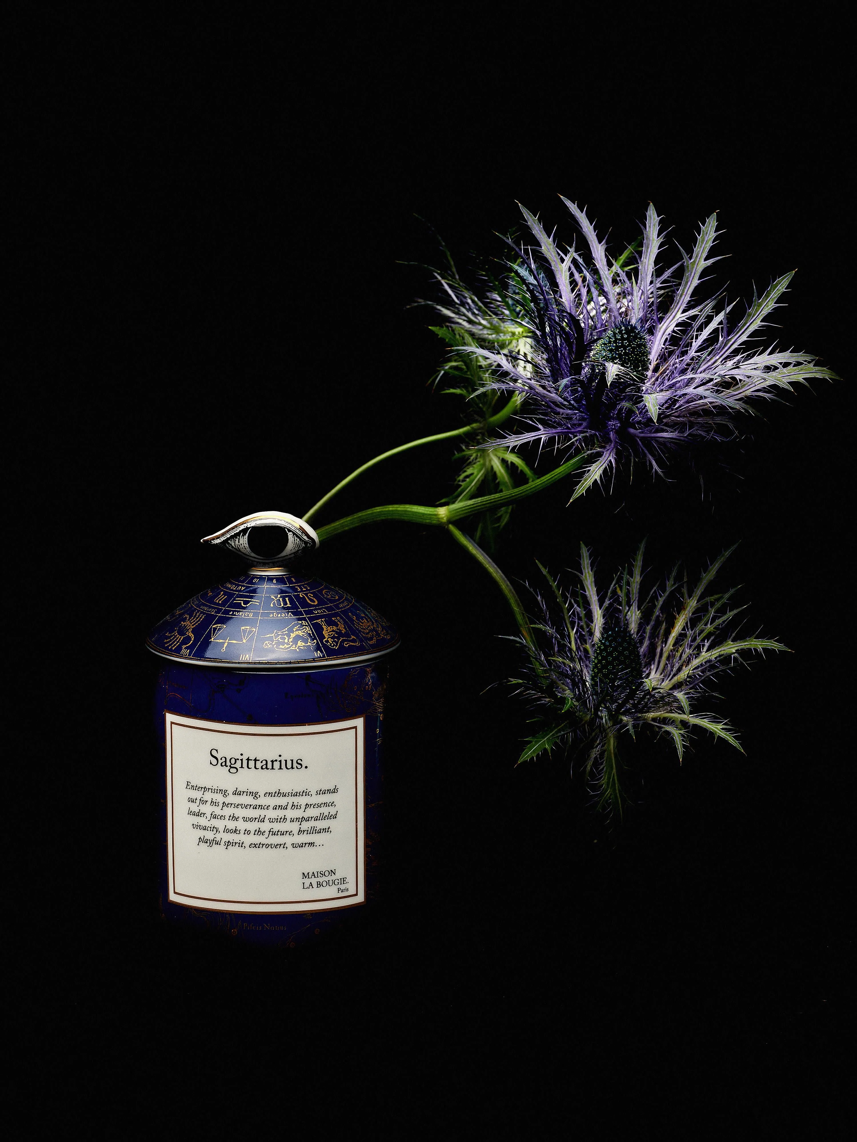Handgefertigte Duftkerze Sagittarius (Gurjum, Rose & Safran)