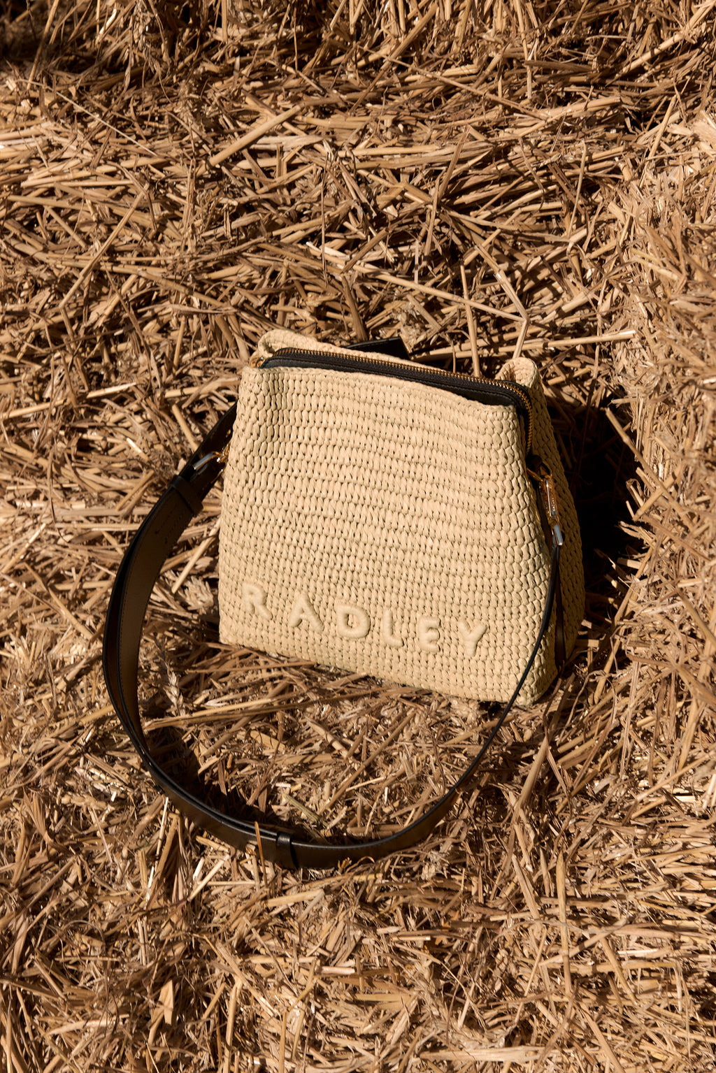 Dukes Place - Medium Compartment Cross Body