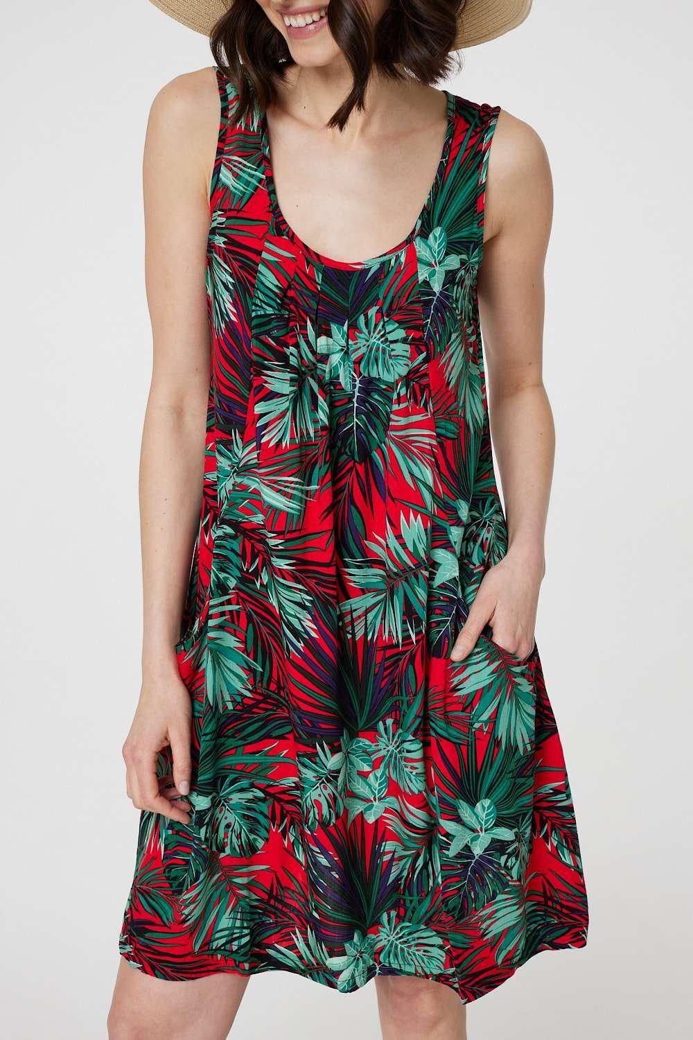 Izabel London Leaf Print Sleeveless Tunic Dress
