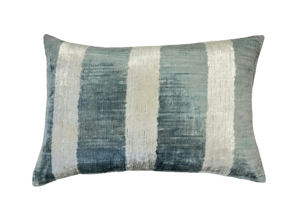 - Housse de coussin velours soie ikat   40x60 gris