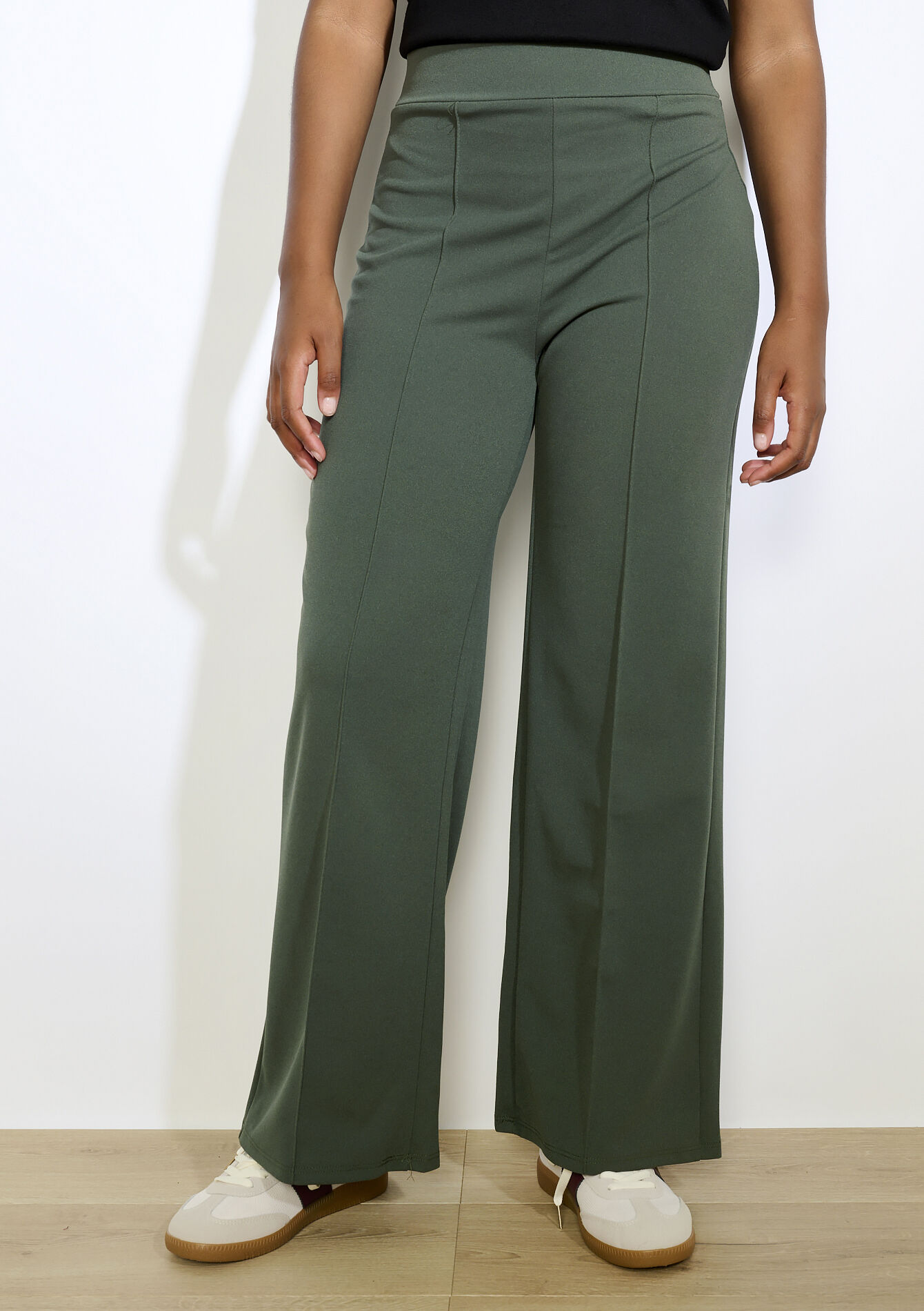 Soepele broek met hoge taille