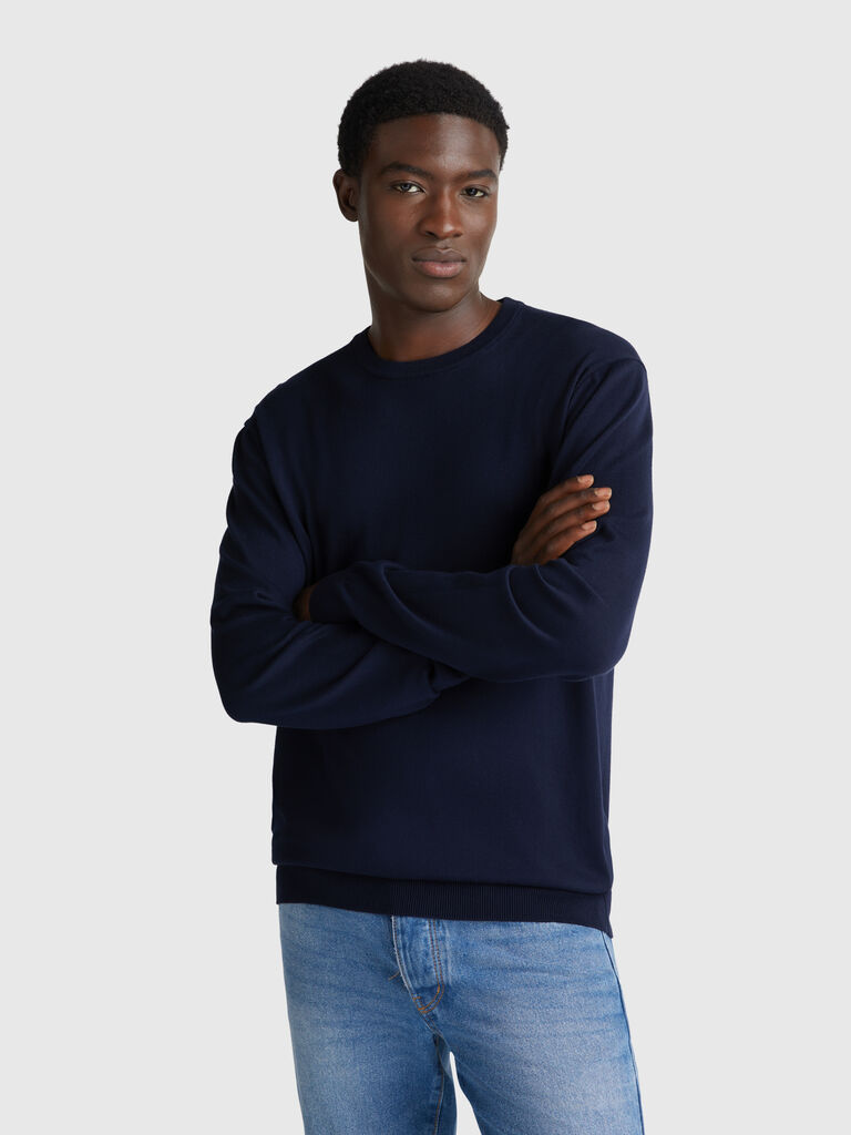 100% cotton crew neck top