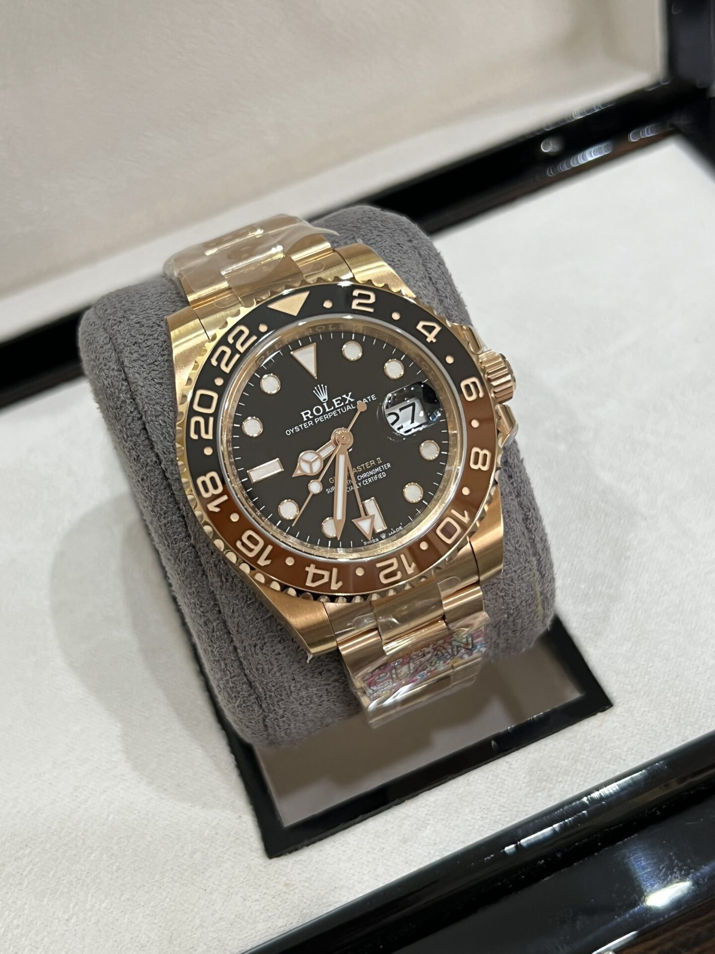 Rolex GMT-Master II 126715CHNR Root Beer YG Plated Black Dial 40mm Oyster Super Clone