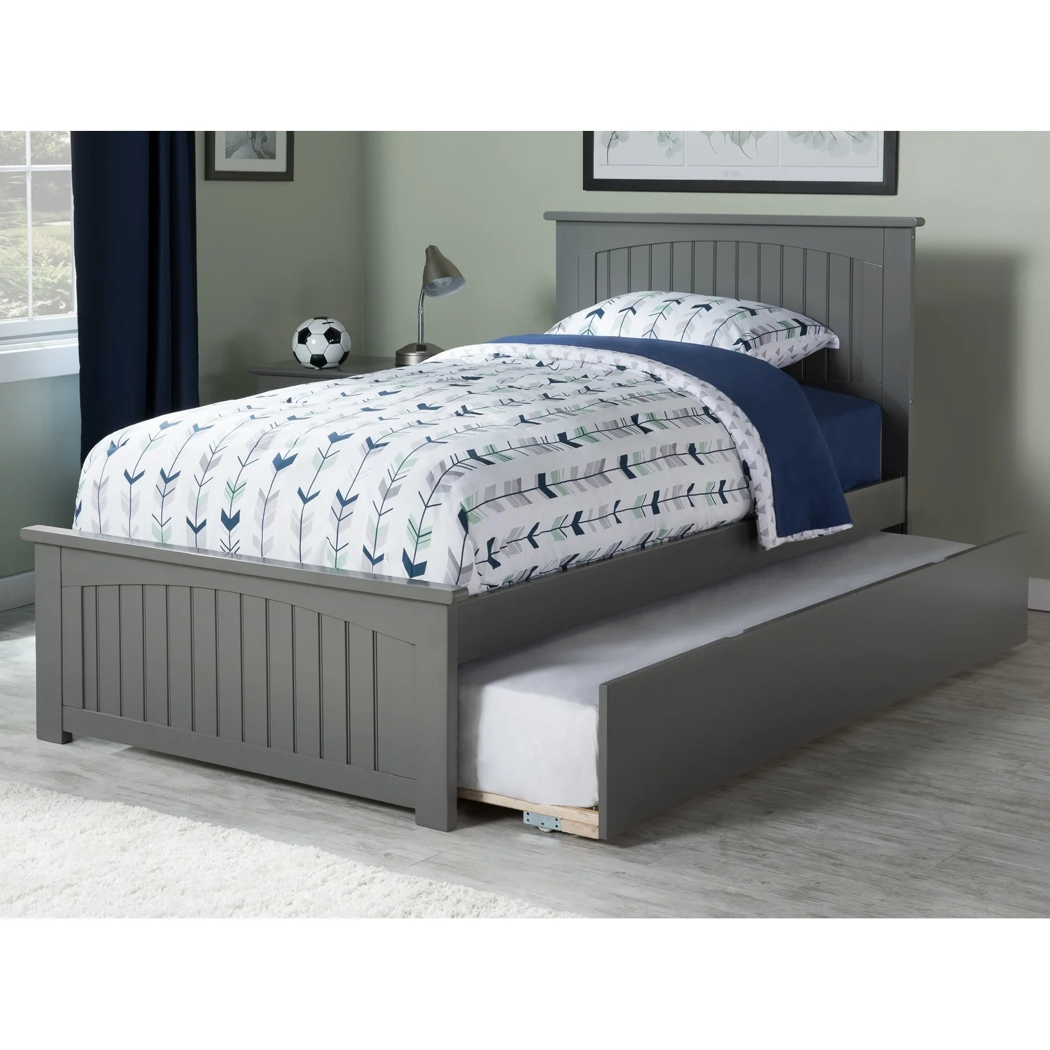 Nantucket Bed with Matching Footboard and Twin XL Trundle