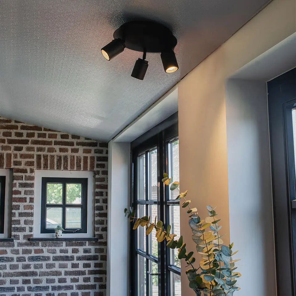 Qazqa richtbare spot ducha zwart gu10