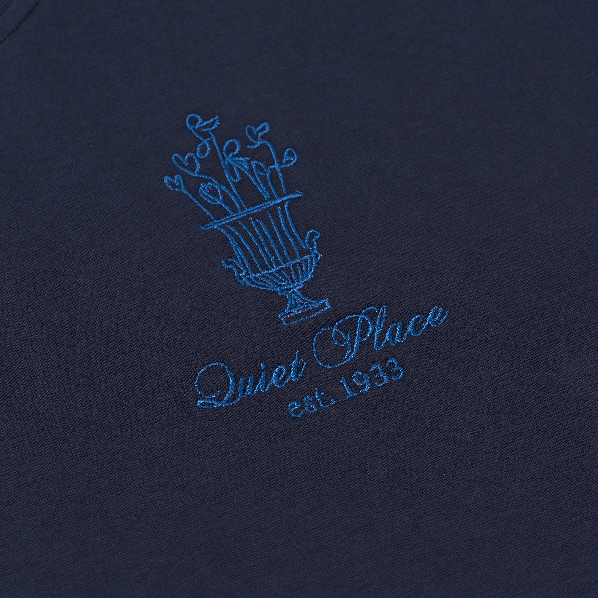 Sanjo Quiet Place T-shirt // Navy